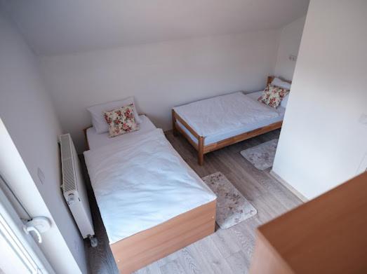 Kuća za odmor -Megy-