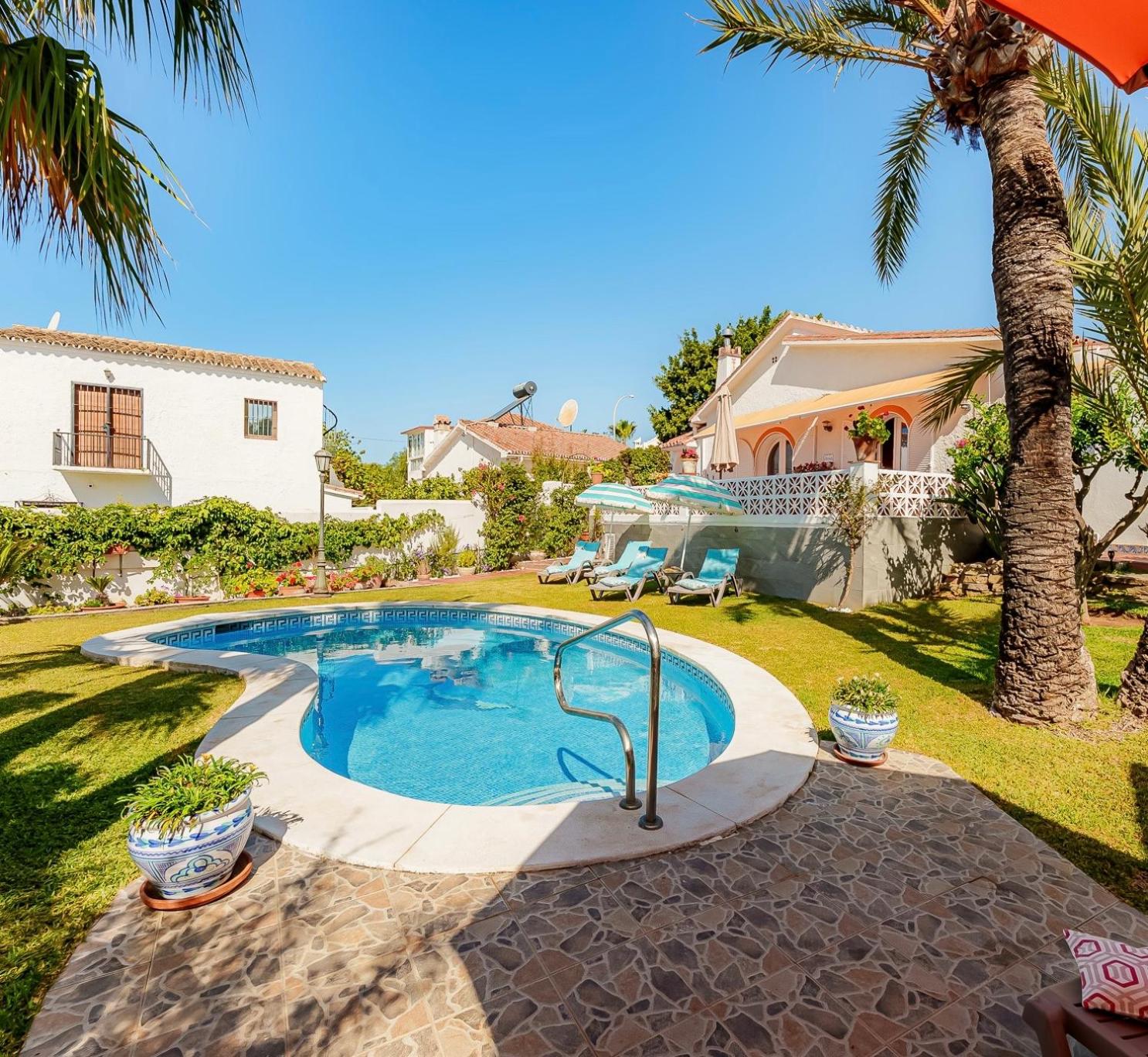 Casa Florita Great Located Beach Side in Marbella