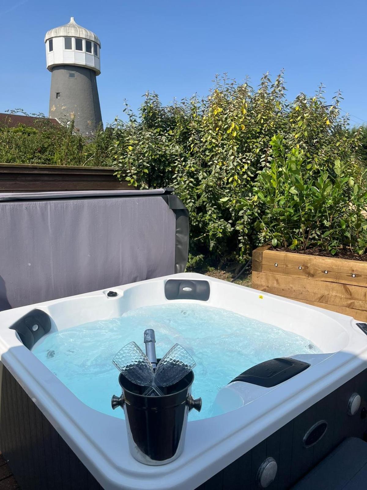 Windmill Glamping Pod with Hot tub - The Hideaway view 2