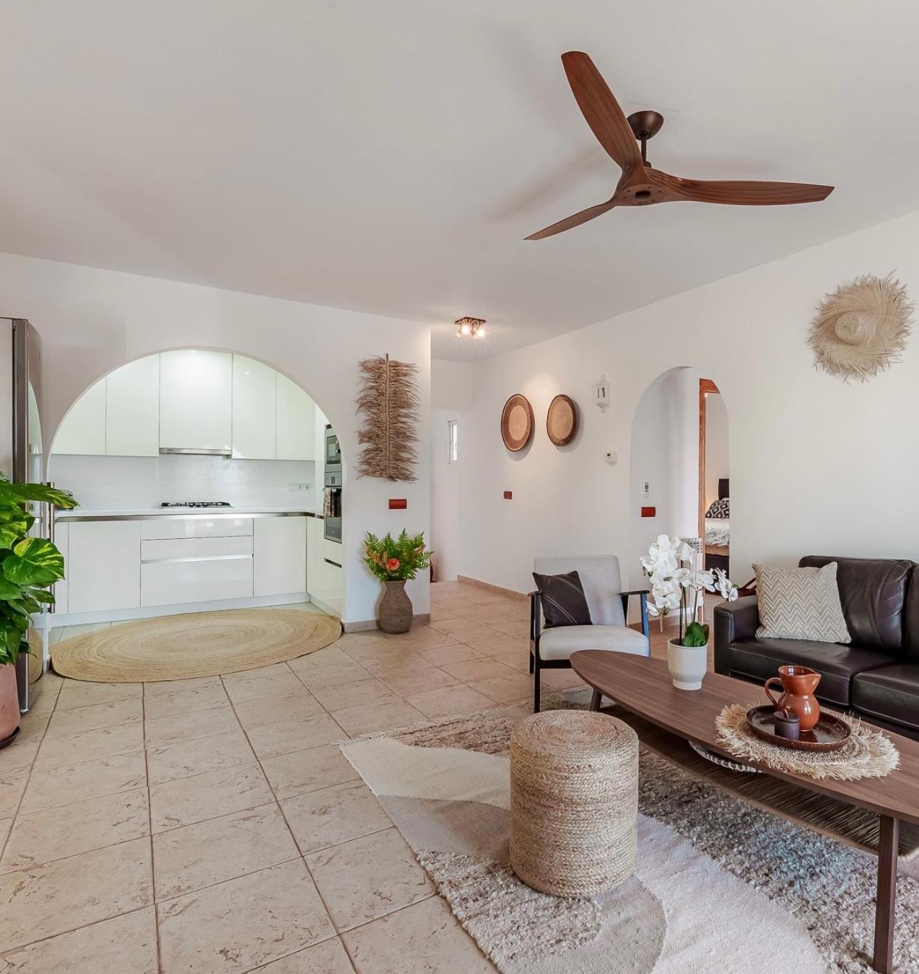 Casa Florita Great Located Beach Side in Marbella