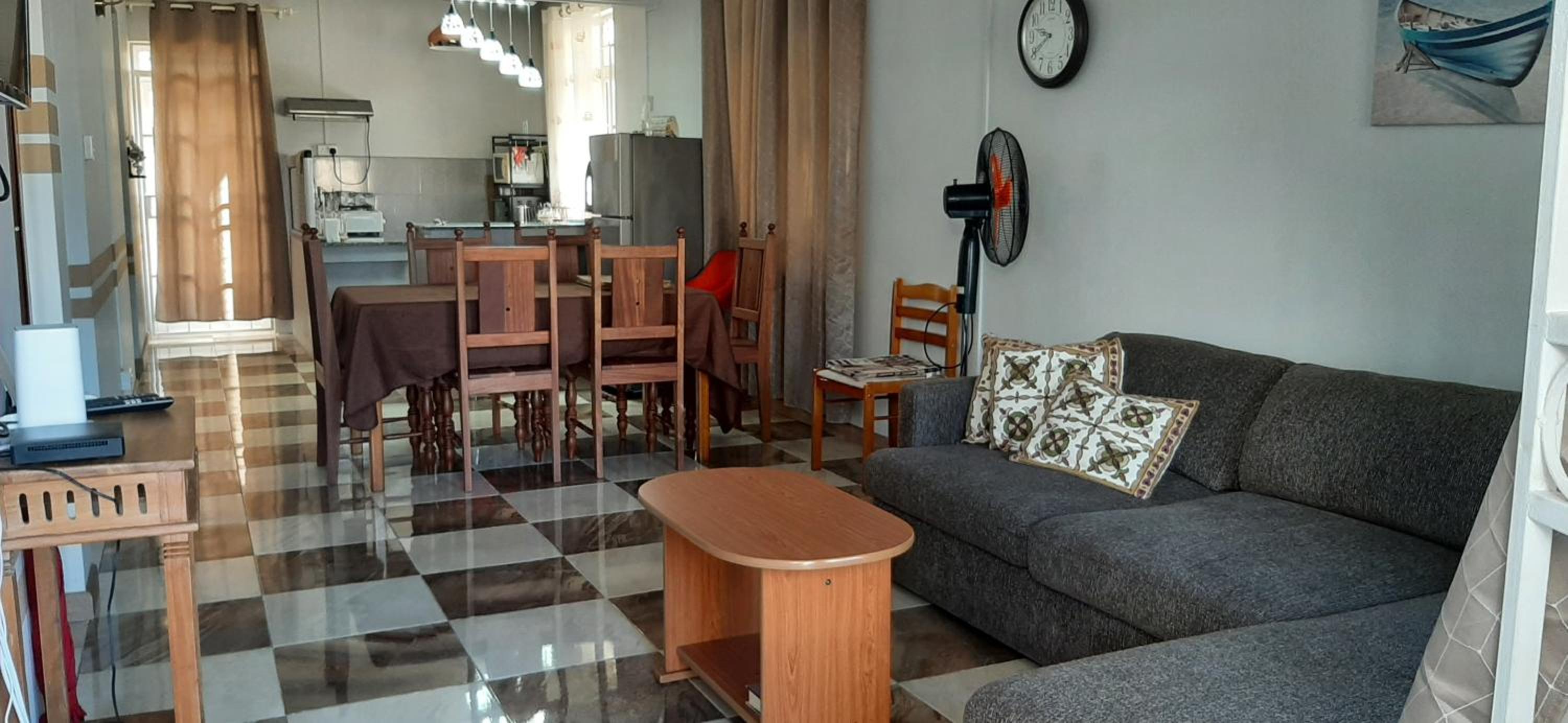 Ground Floor Lovely two bedrooms apartment