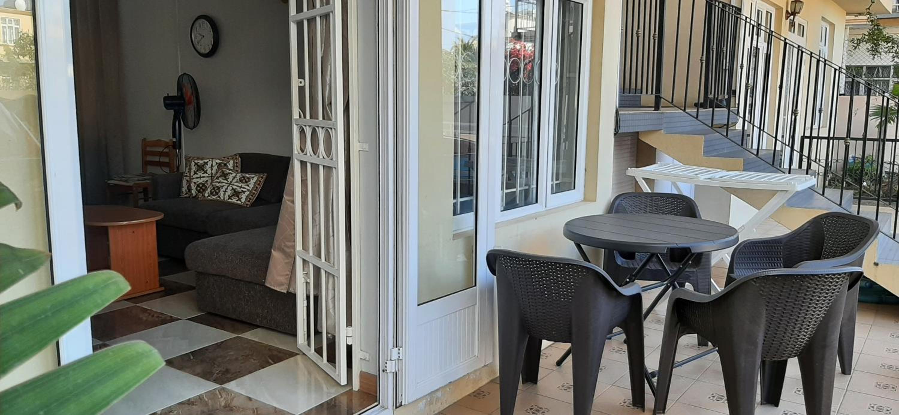 Ground Floor Lovely two bedrooms apartment