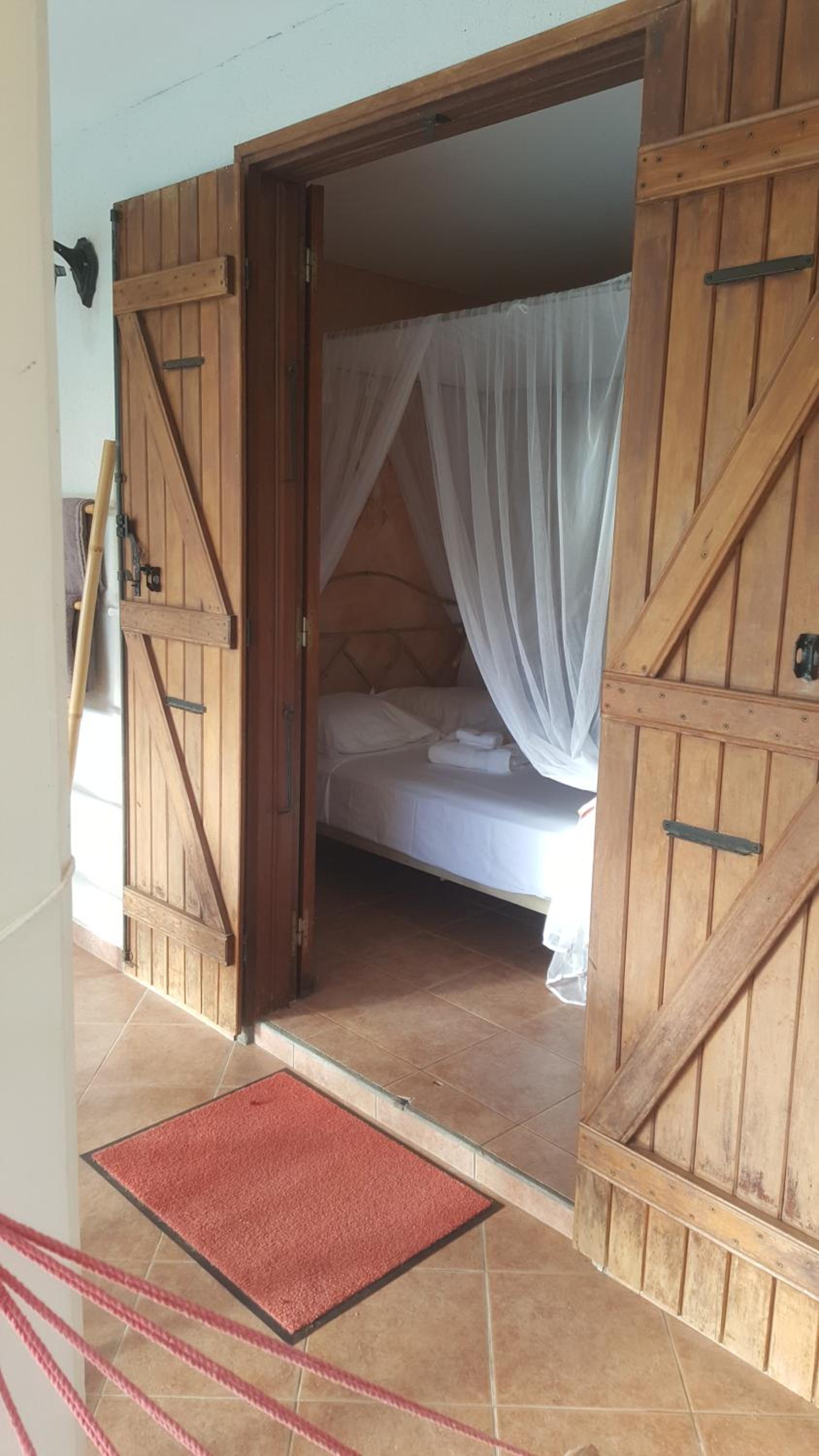 Agréable chambre indépendante avec sa SDB son carbet-cuisine et piscine view 3