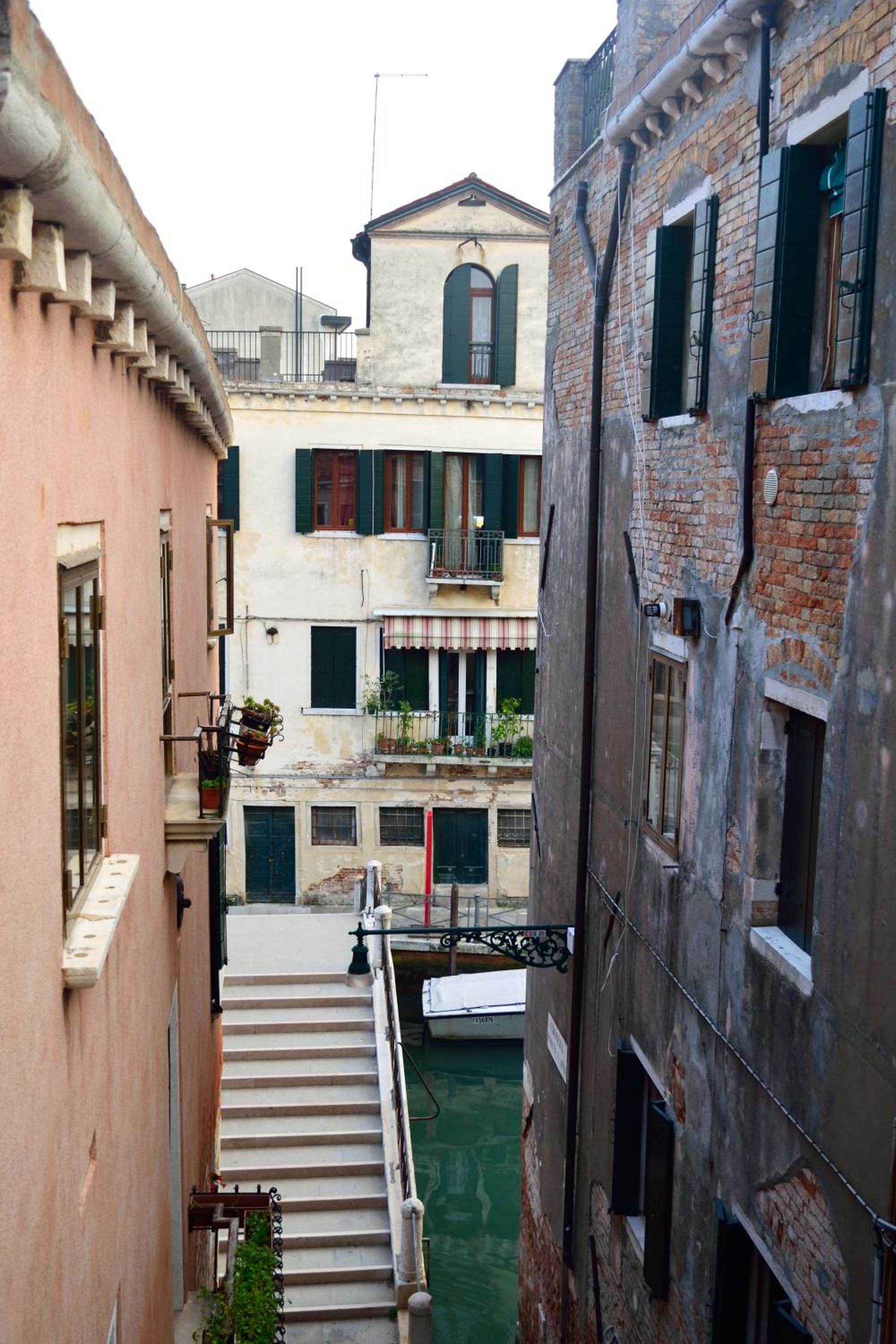 Biennale 252