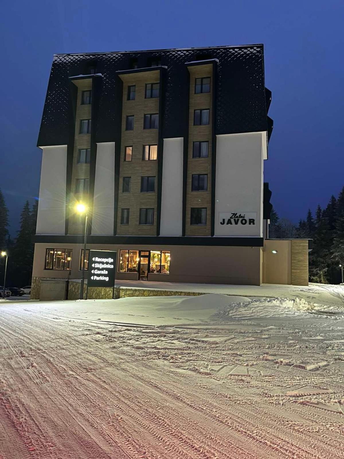 Apartman 404 Zlatni javor