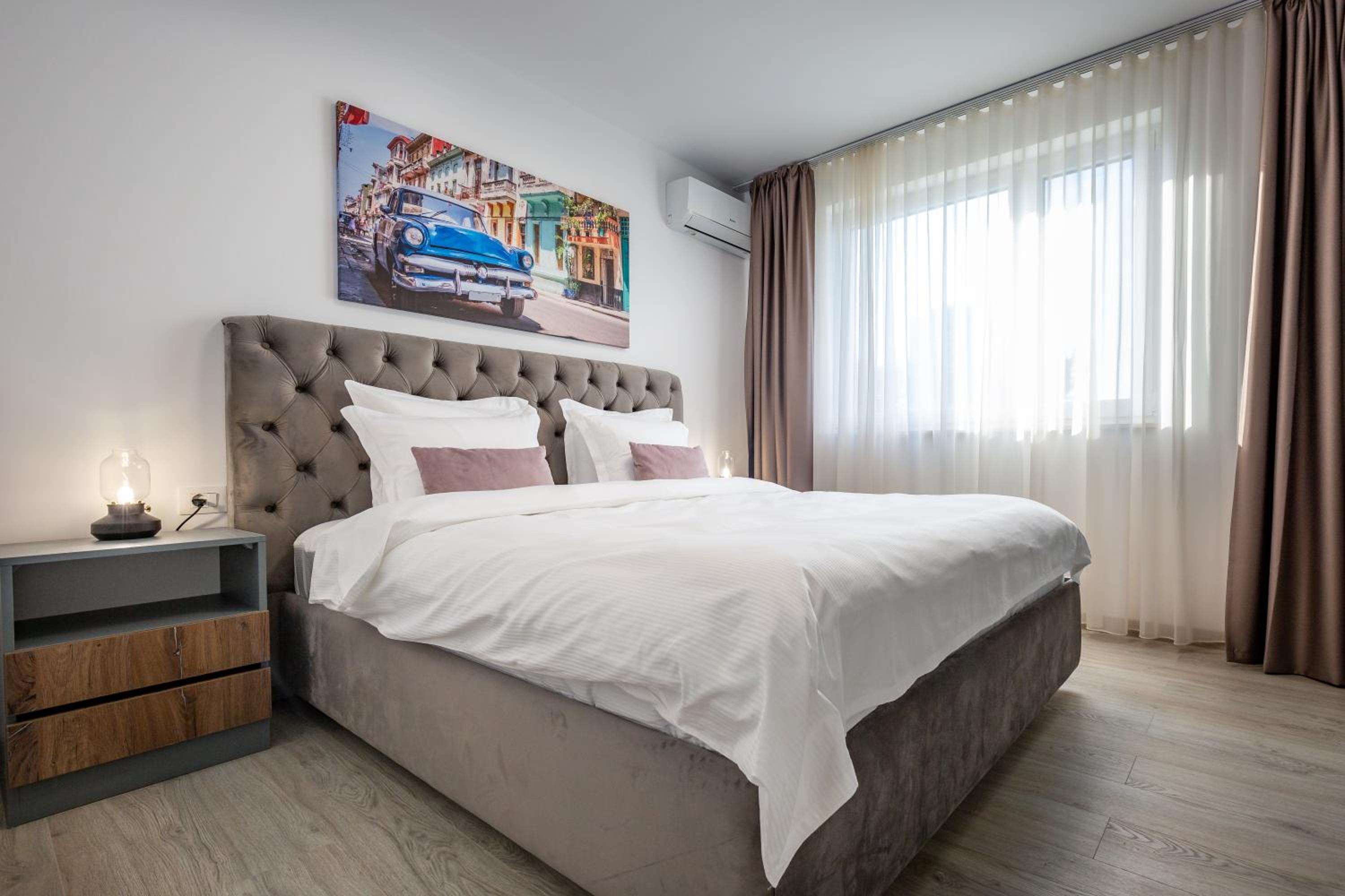 Mountain View Terrace Oasis view 5
