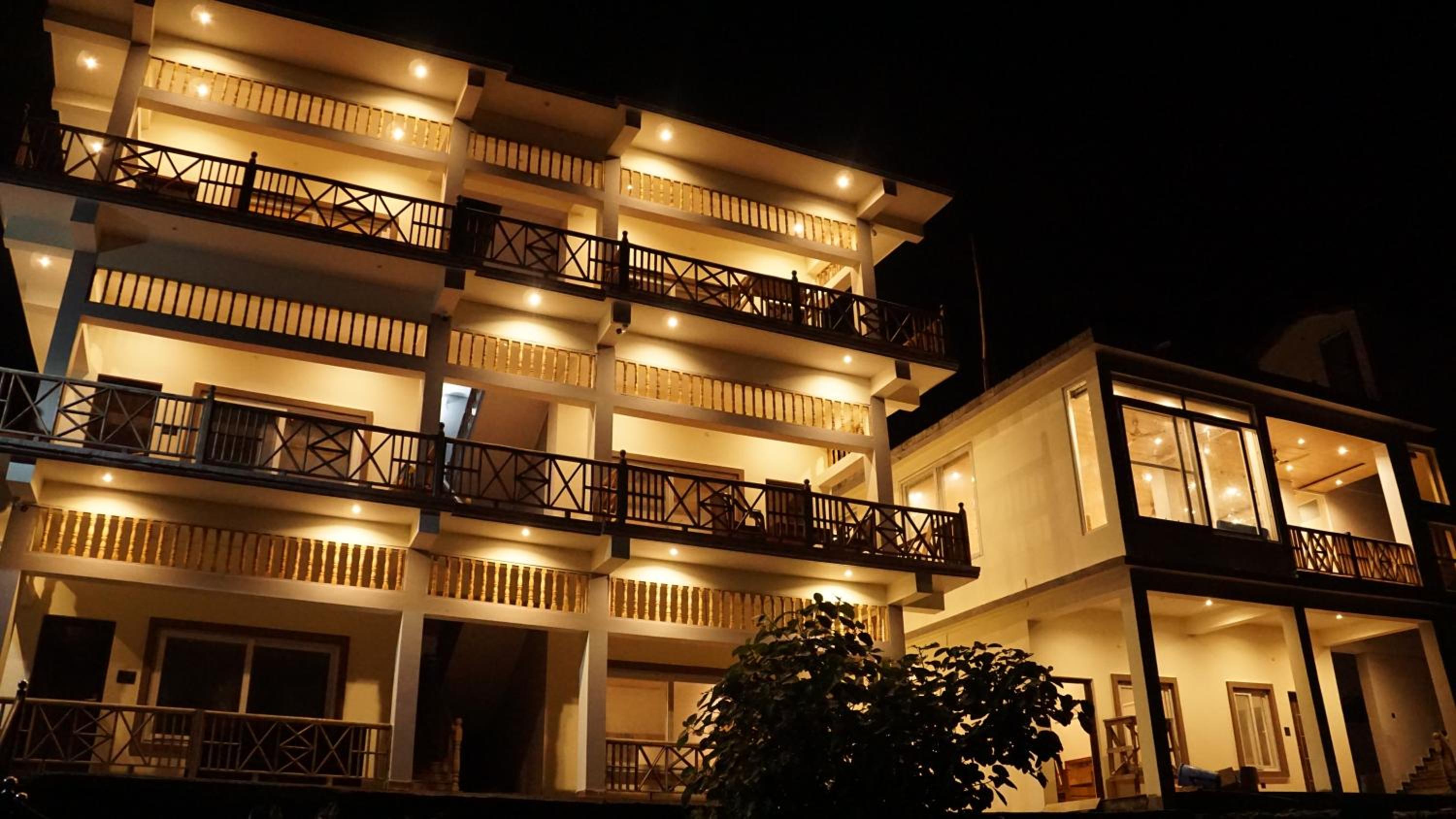 Maulyar Forest Resort