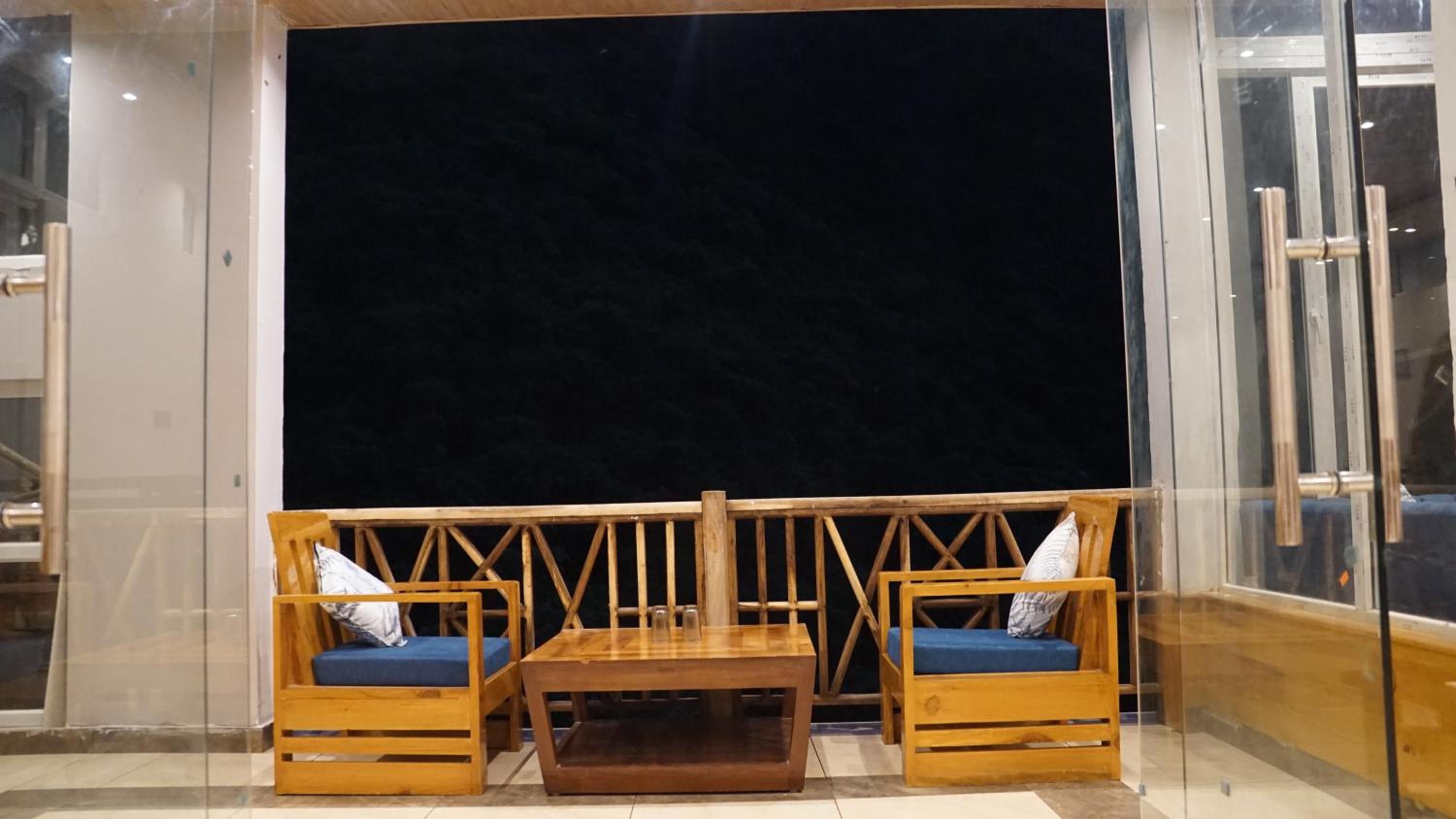 Maulyar Forest Resort