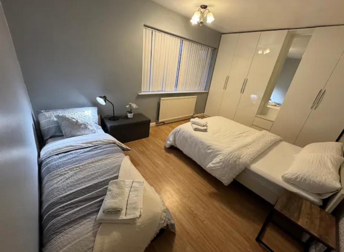 3 Bedrooms House In Reading