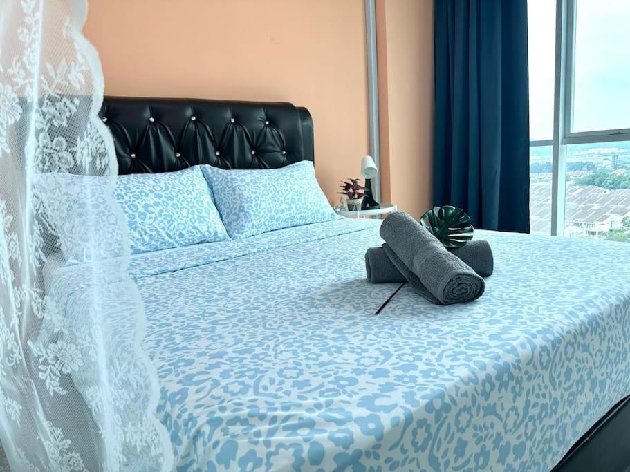 Superb Airport 2BR Suite# Straits Intl# MsgChair photo 8