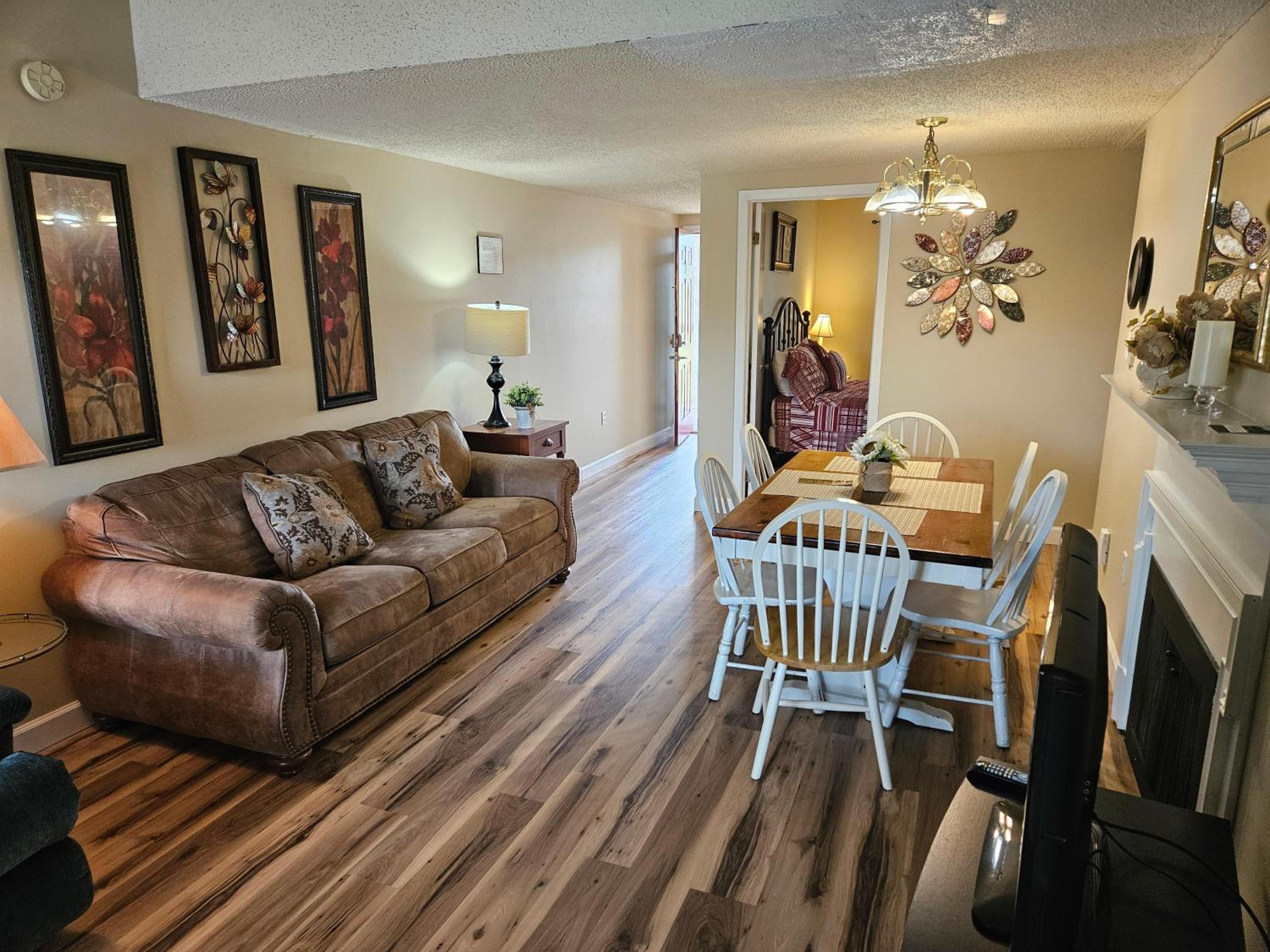 Gatlinburg Chateau Condo 503