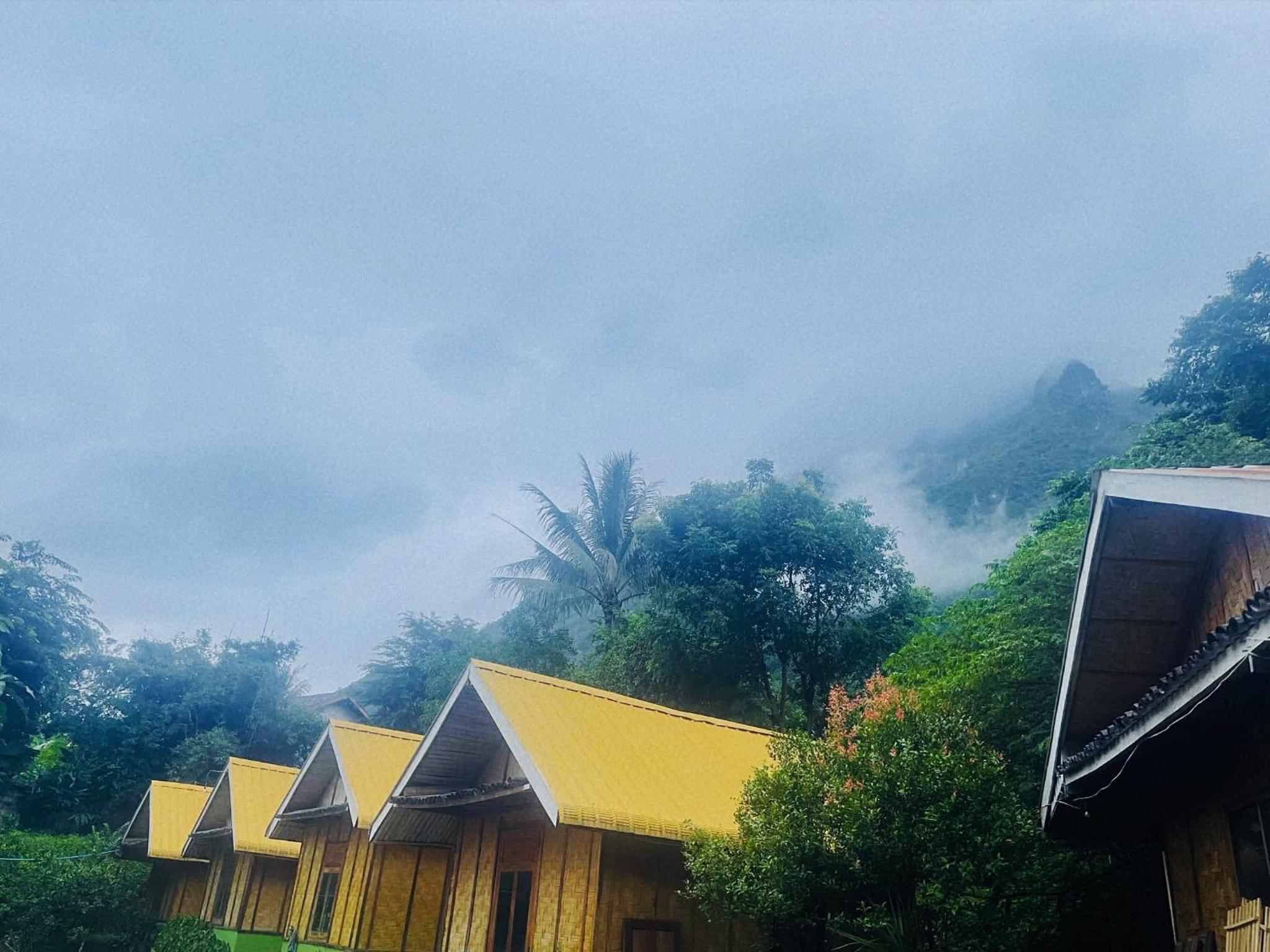 Nong Khiaw Ing Ing Mountain View
