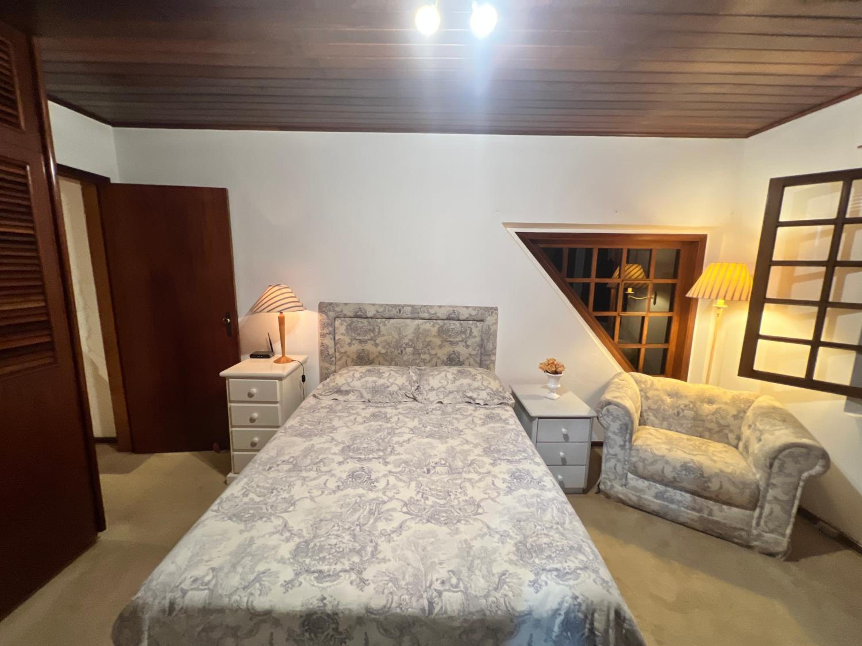 Casa a 5 minutos do centro Campos do Jordão H11