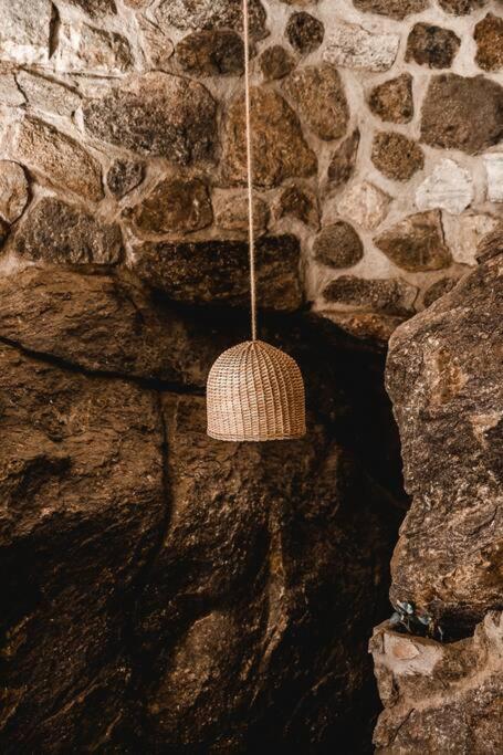 Cueva de lujo con rio de montaña Casa cueva