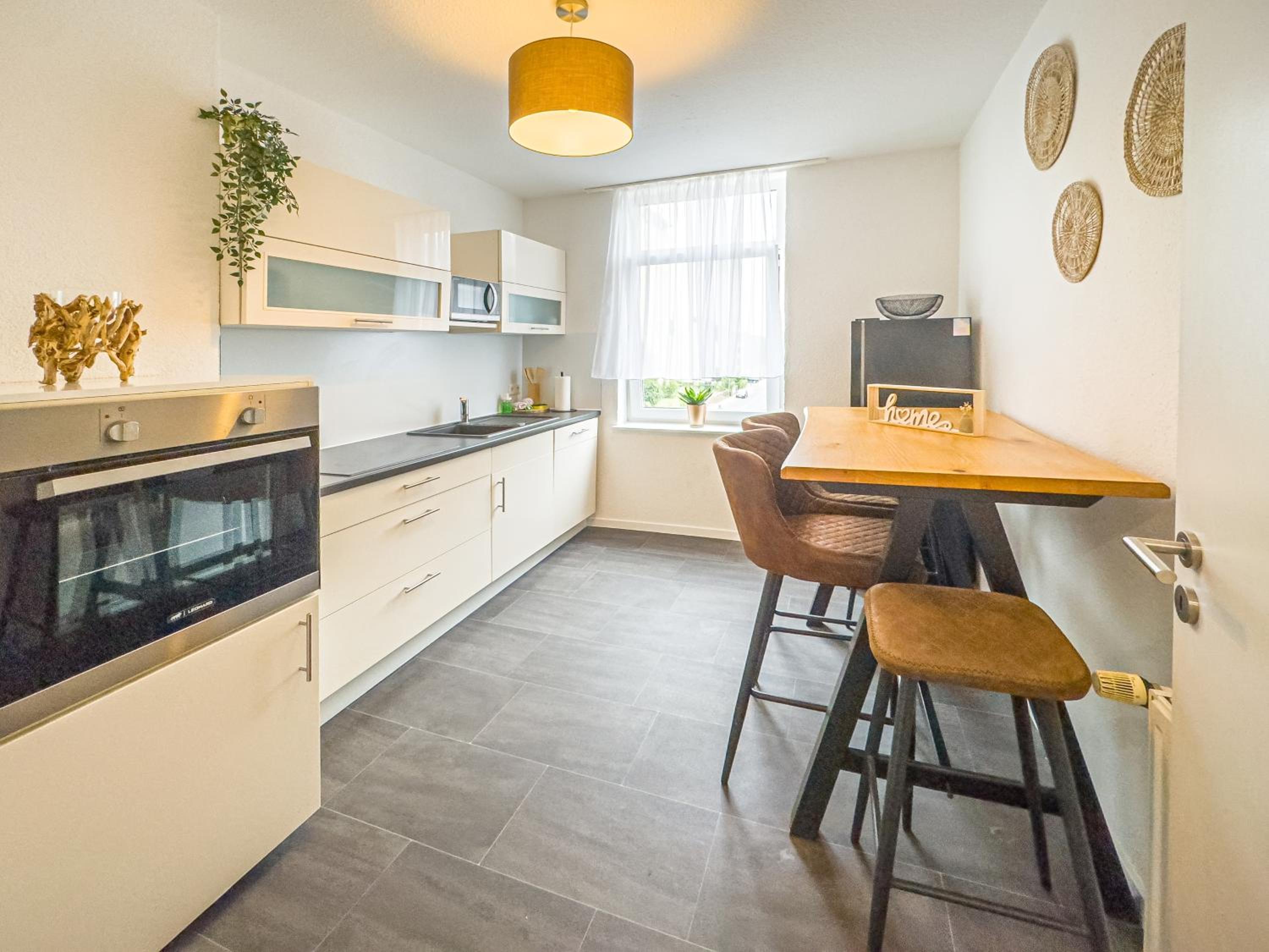 ImmoStay M#3 - Apartment nähe Waterfront Bremen, WiFi & 4K - Free Parking