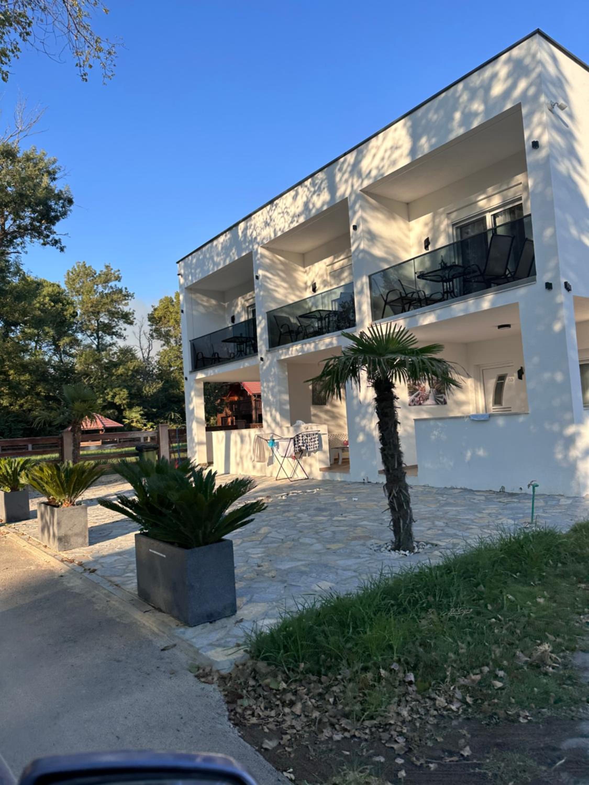 TWINS Apartments