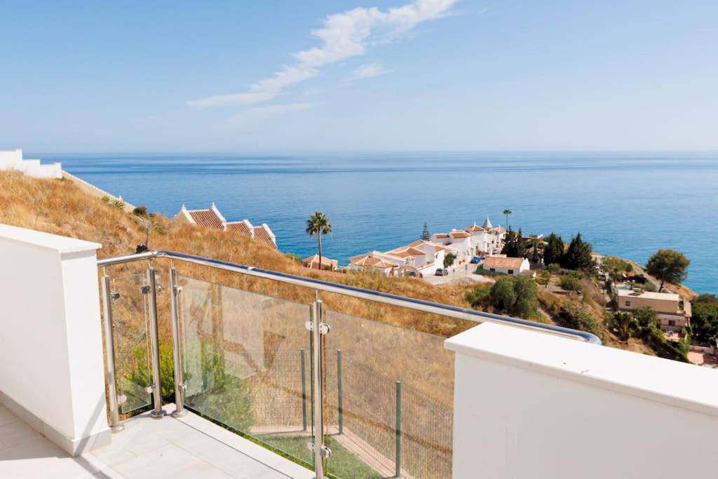 sea view ladera