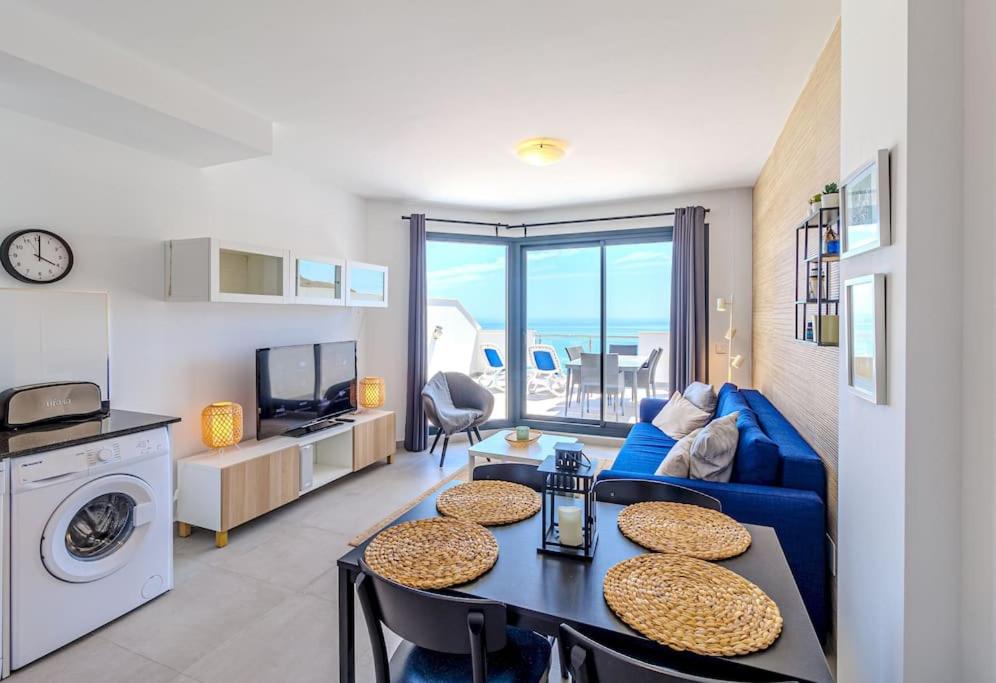 sea view ladera
