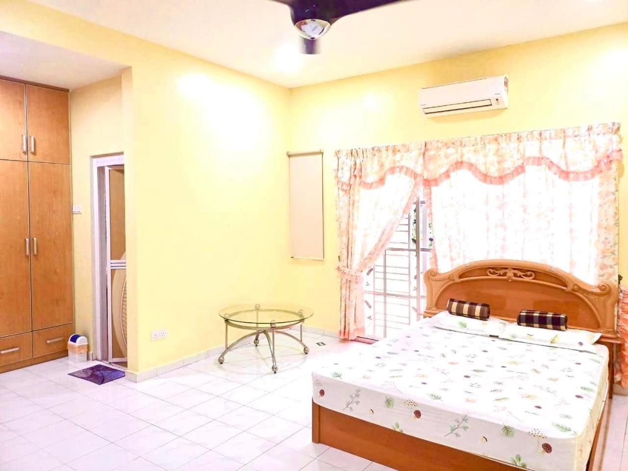 Lavender Homestay Tanjung Malim
