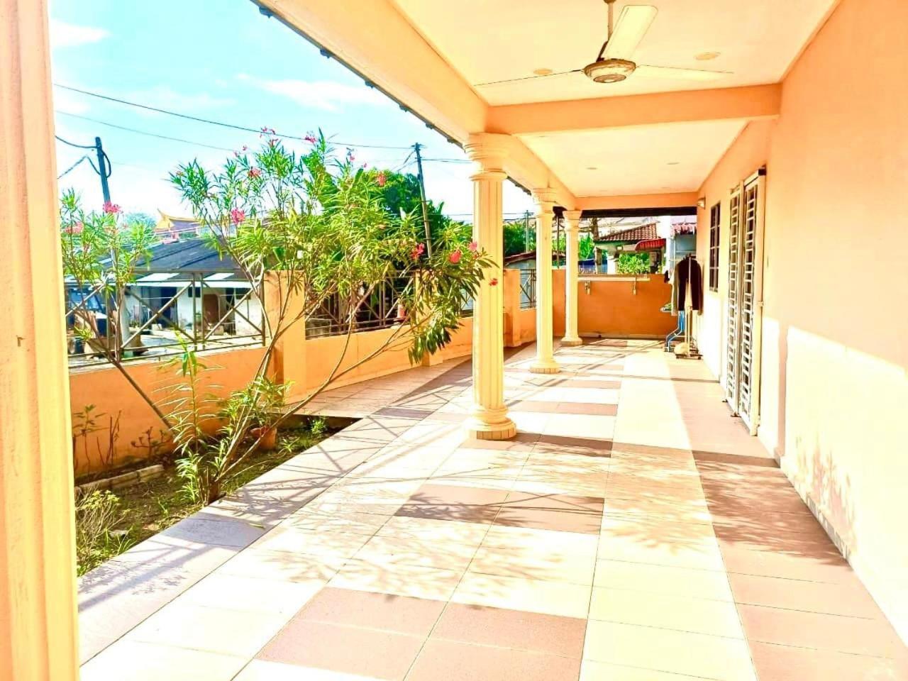 Lavender Homestay Tanjung Malim
