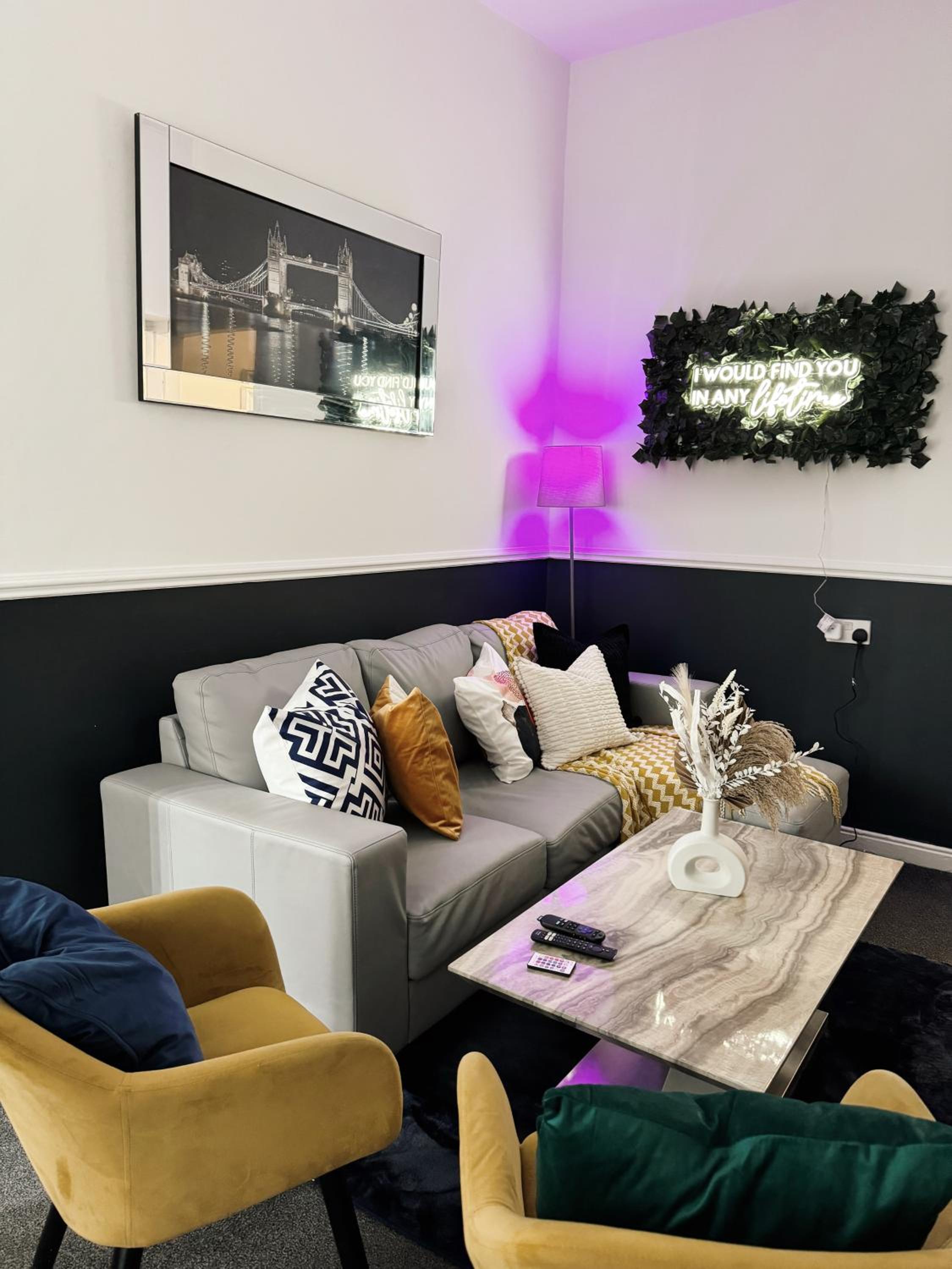 lounge