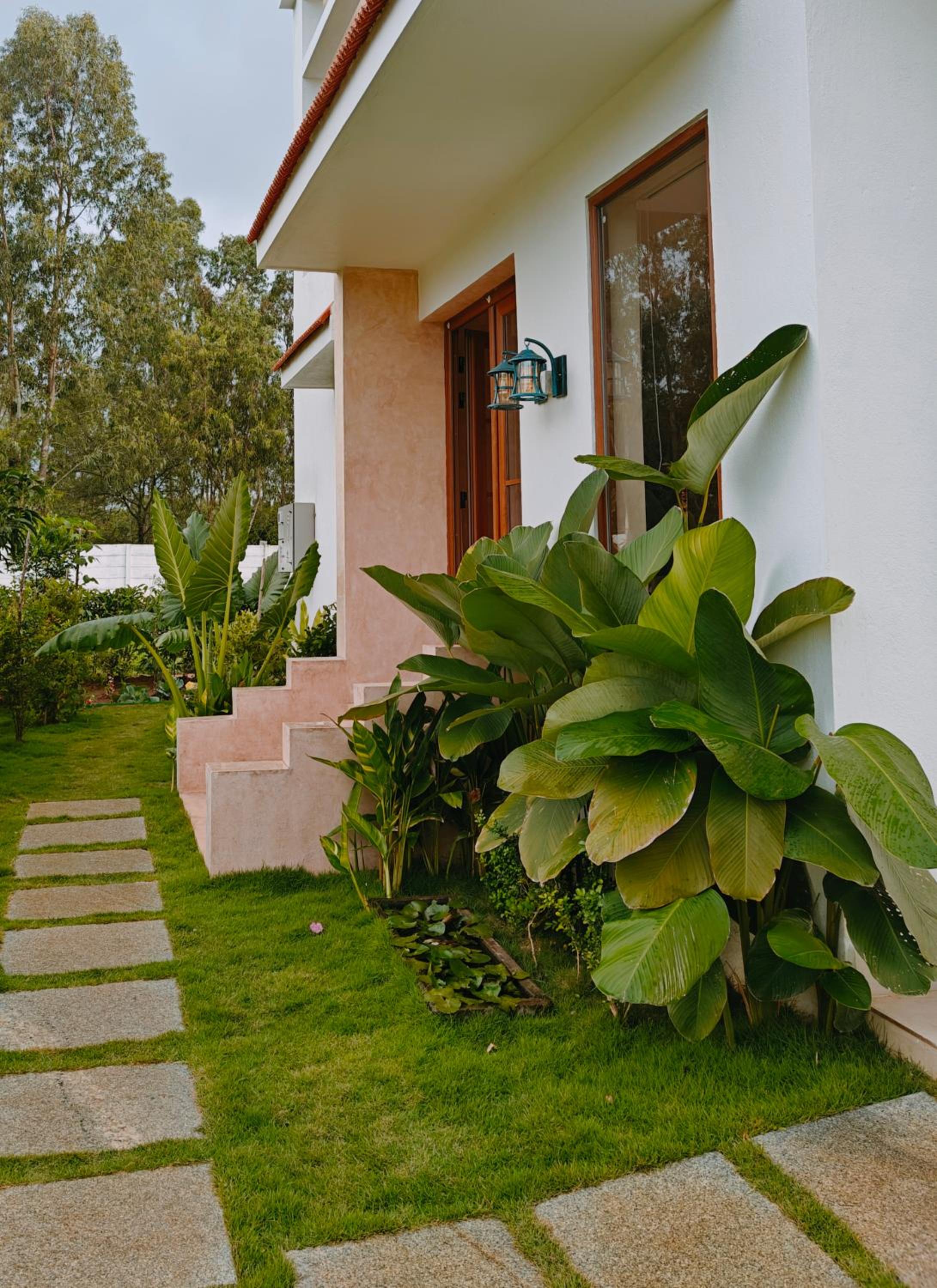 Tuscan Breeze, Nandi Hills