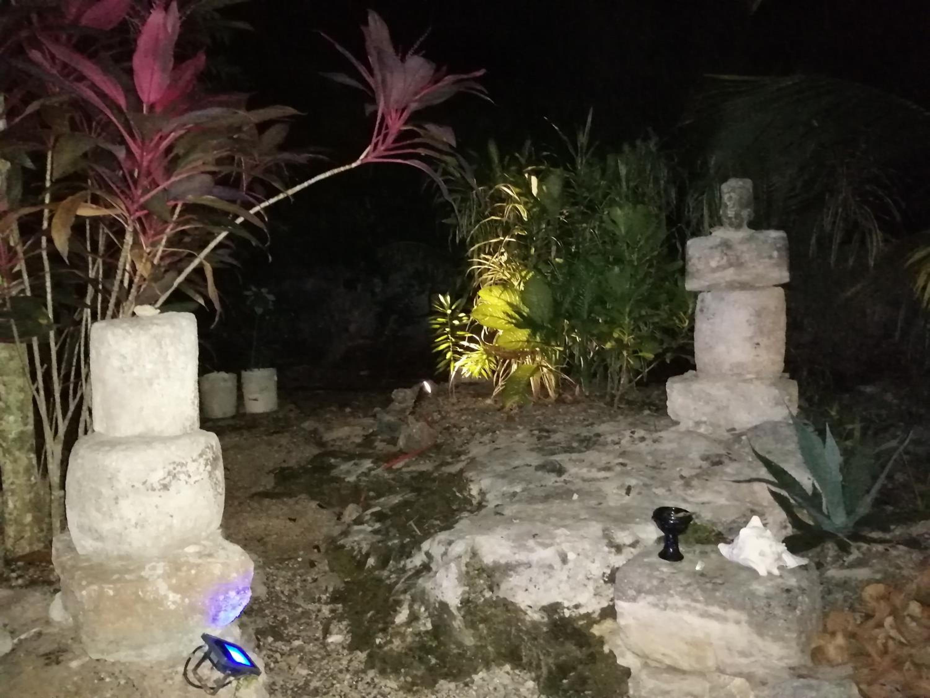 La casa de piedra y colores en Chichén Itzá, fotografía 4
