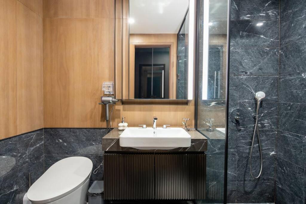 Lavish river view, Lumiere Thao Dien apt