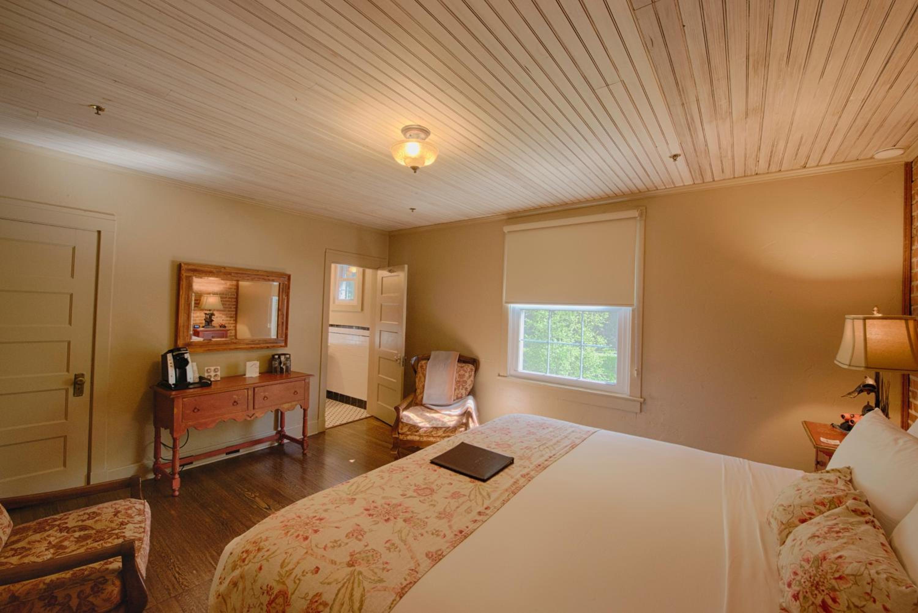 Historic Tapoco Lodge Resort