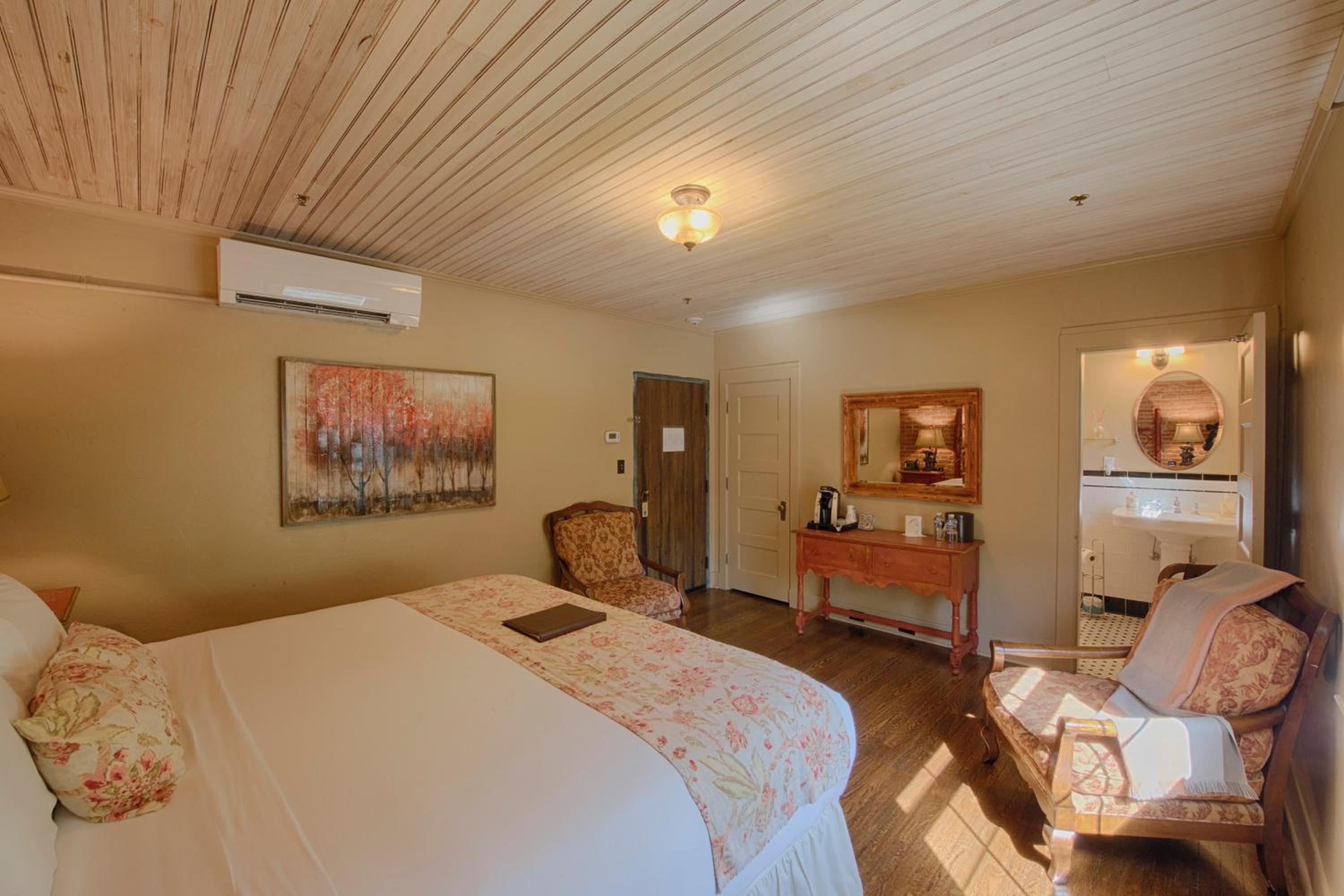 Historic Tapoco Lodge Resort