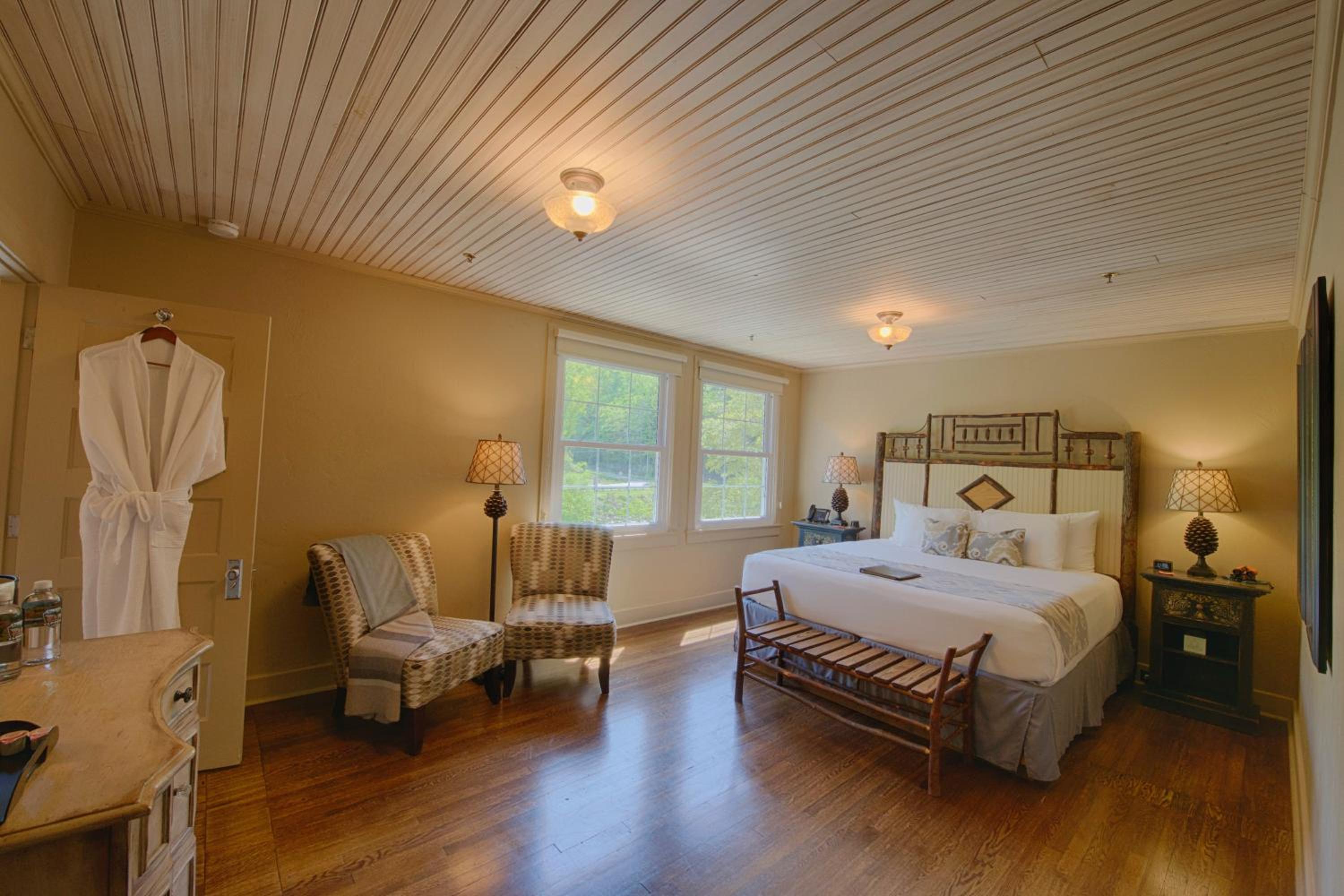 Historic Tapoco Lodge Resort