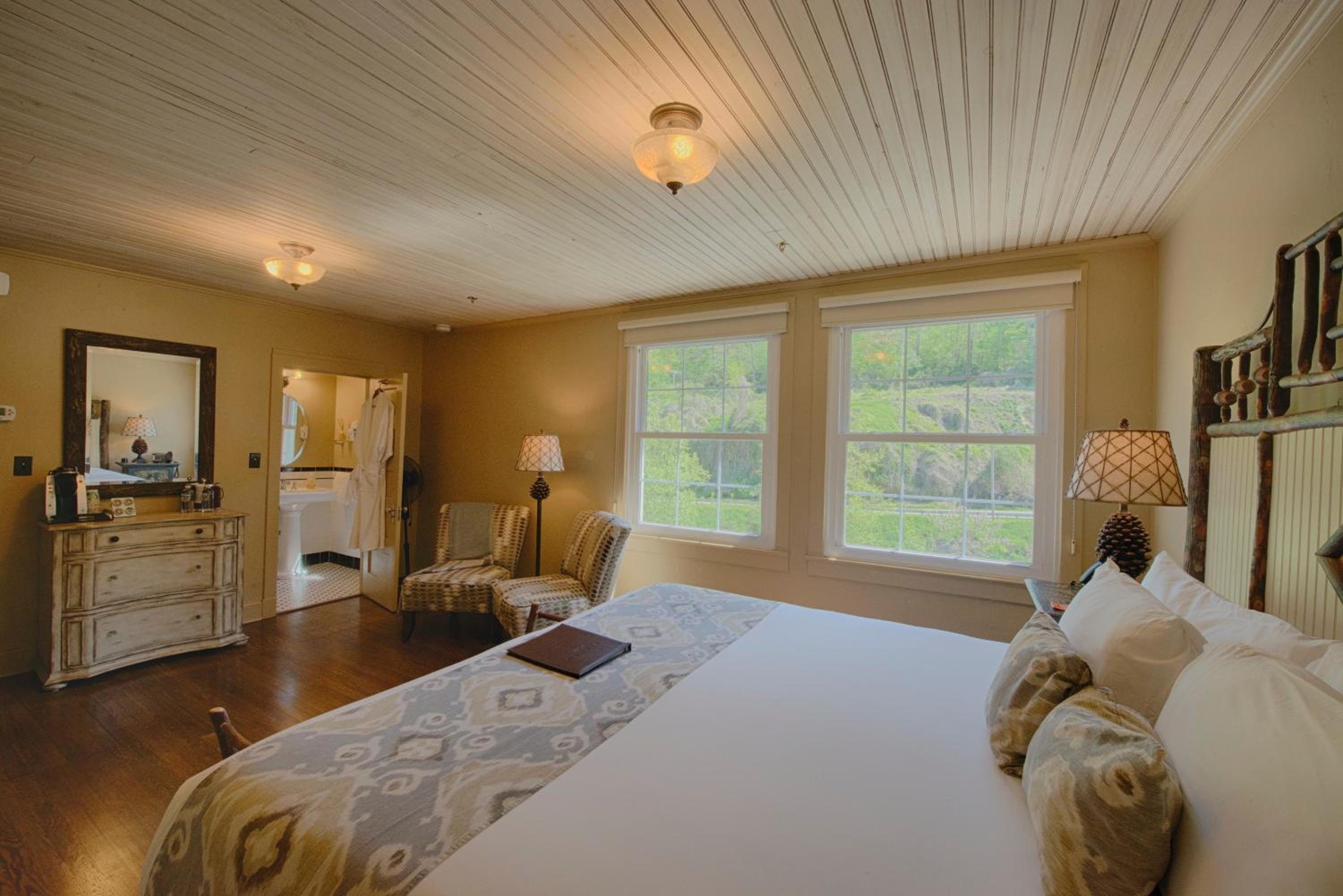 Historic Tapoco Lodge Resort