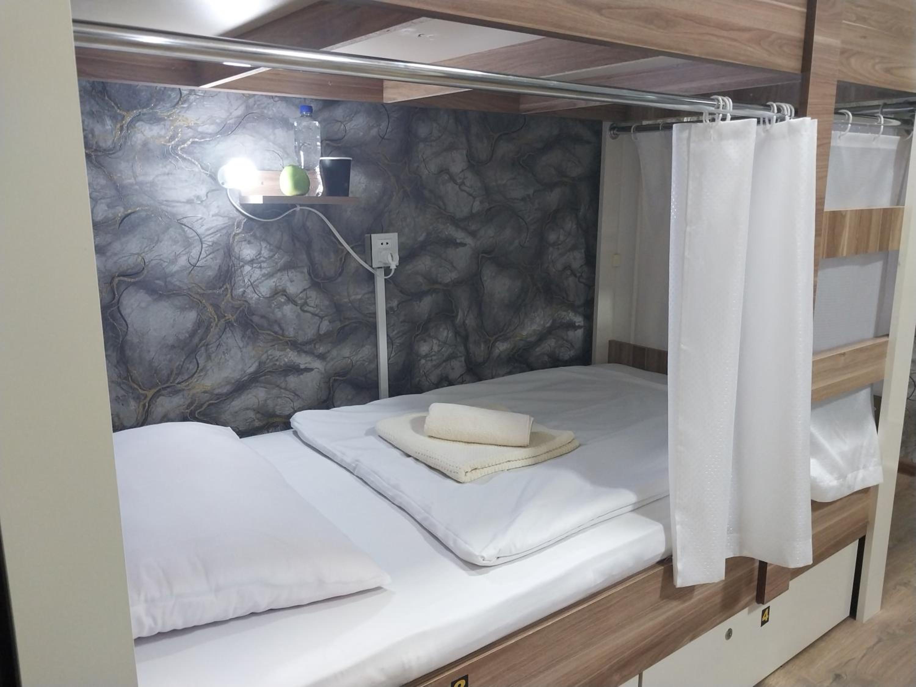 KING Hostel Center
