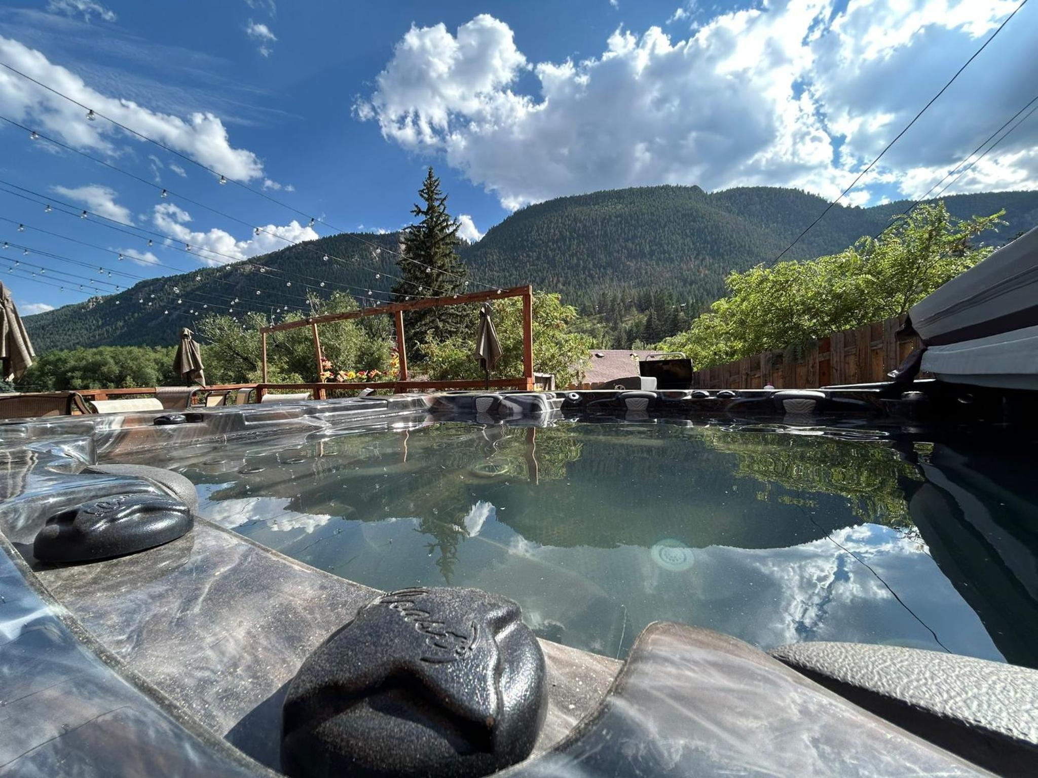 Green Mountain Falls Lodge