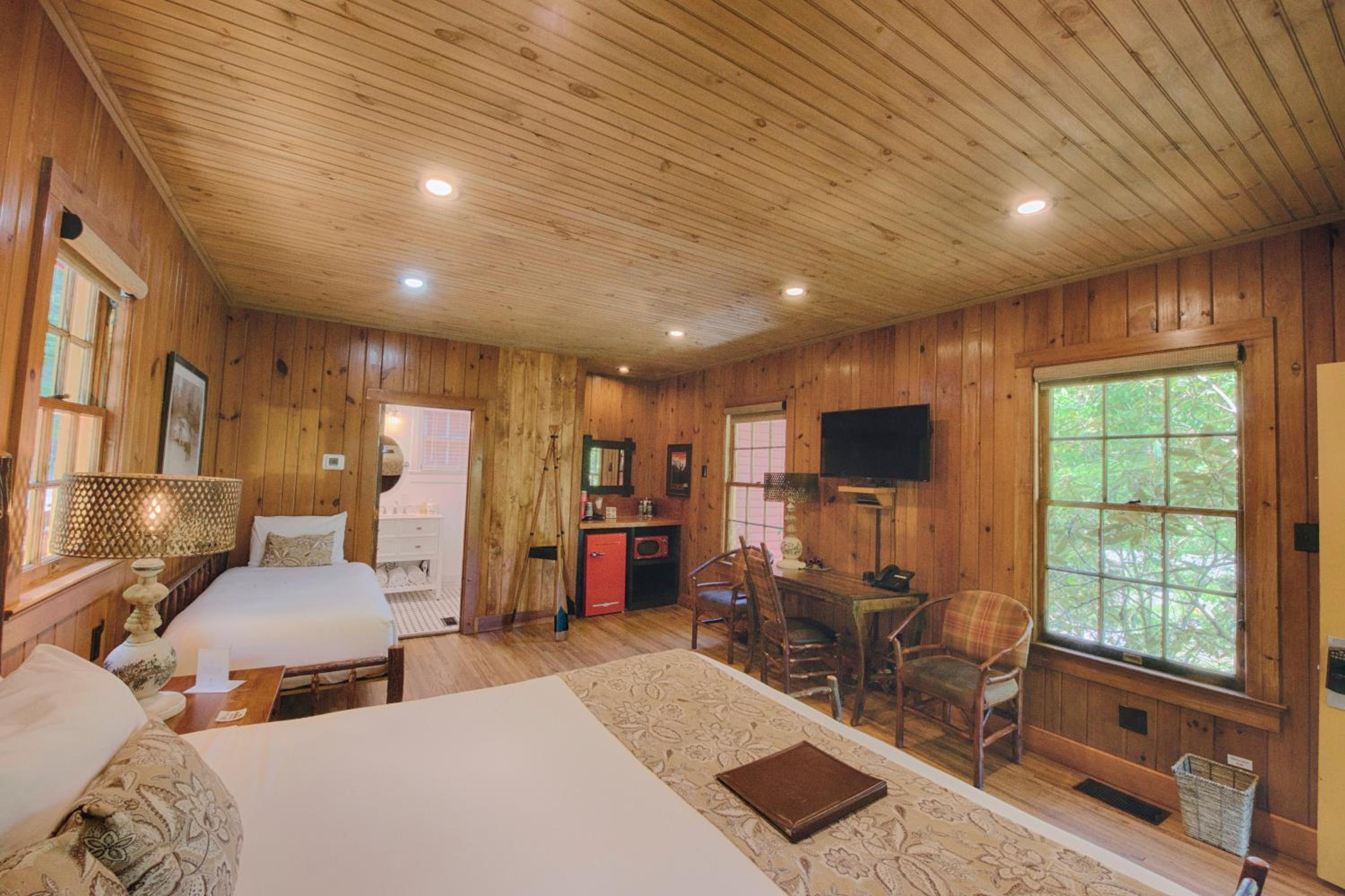 Historic Tapoco Lodge Resort