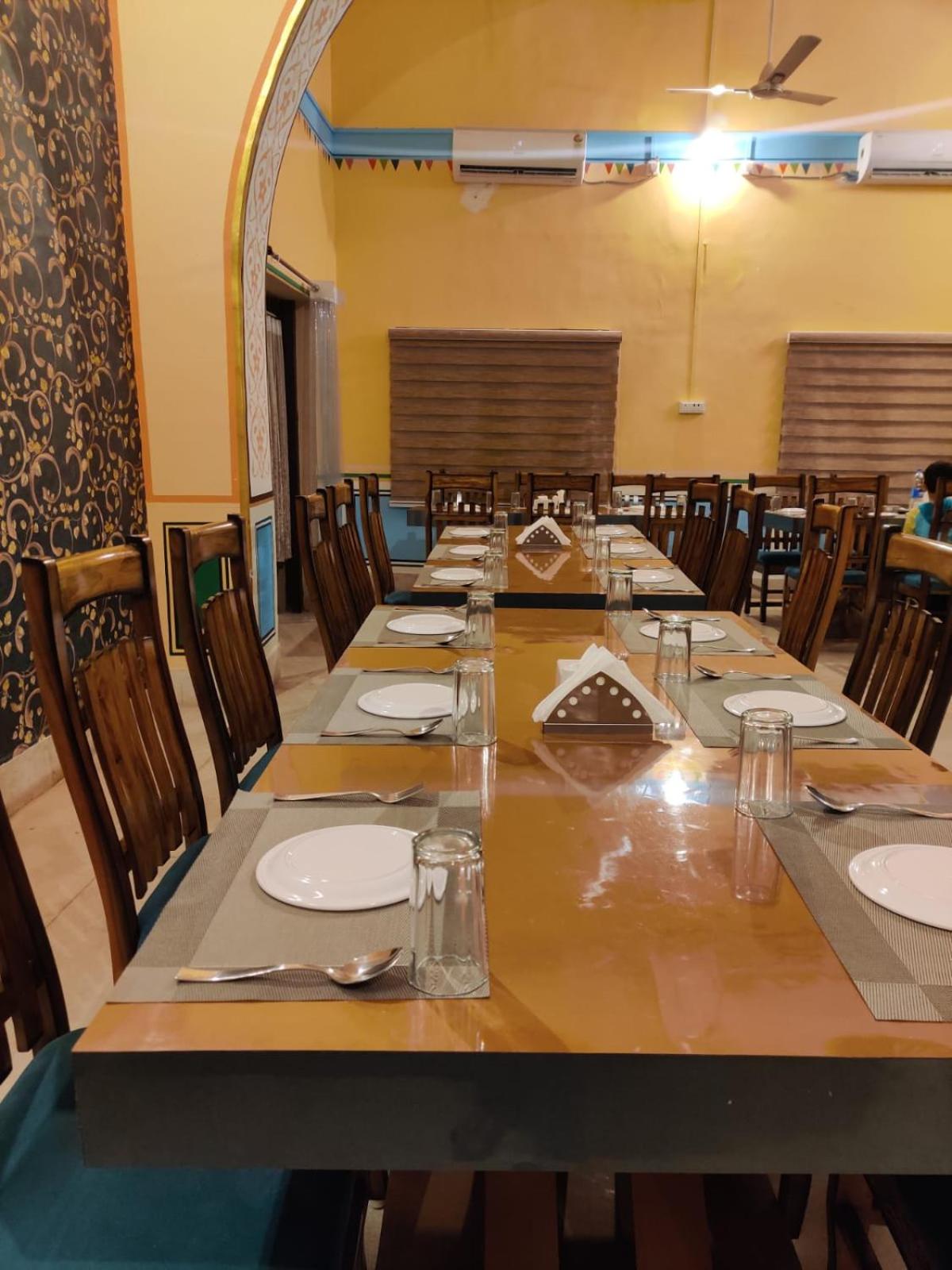 Ranjit Niwas Heritage Resort view 2