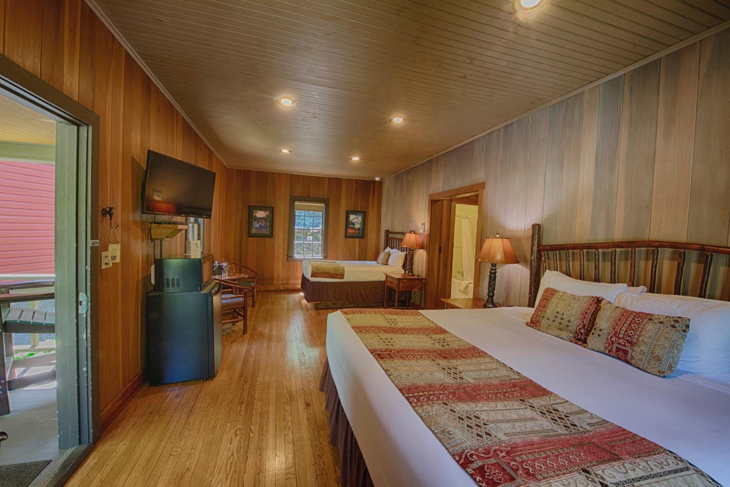 Historic Tapoco Lodge Resort