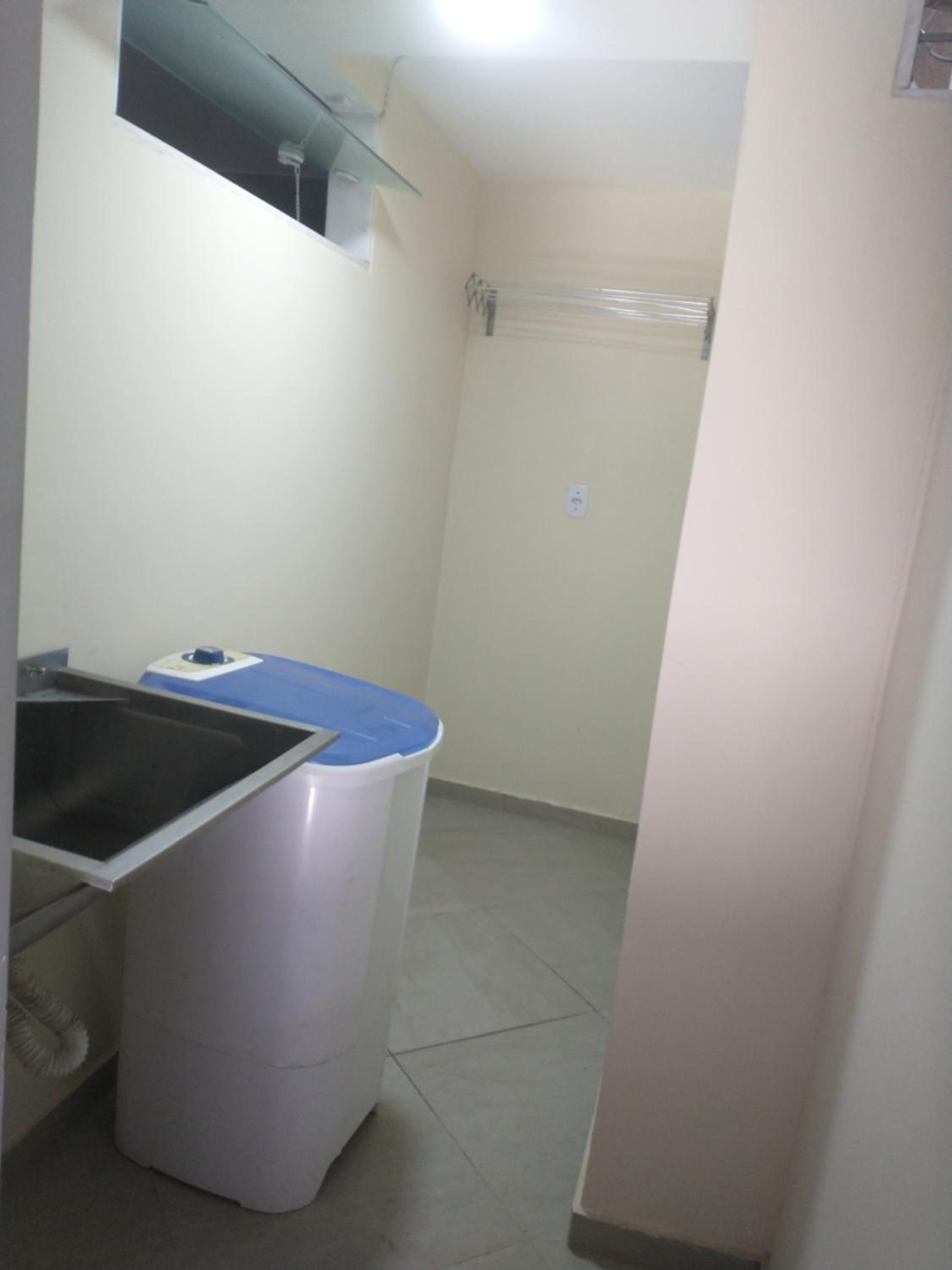 Apartamento 2 Quartos com Garagem e Ar Condicionado próximo do centro 3km