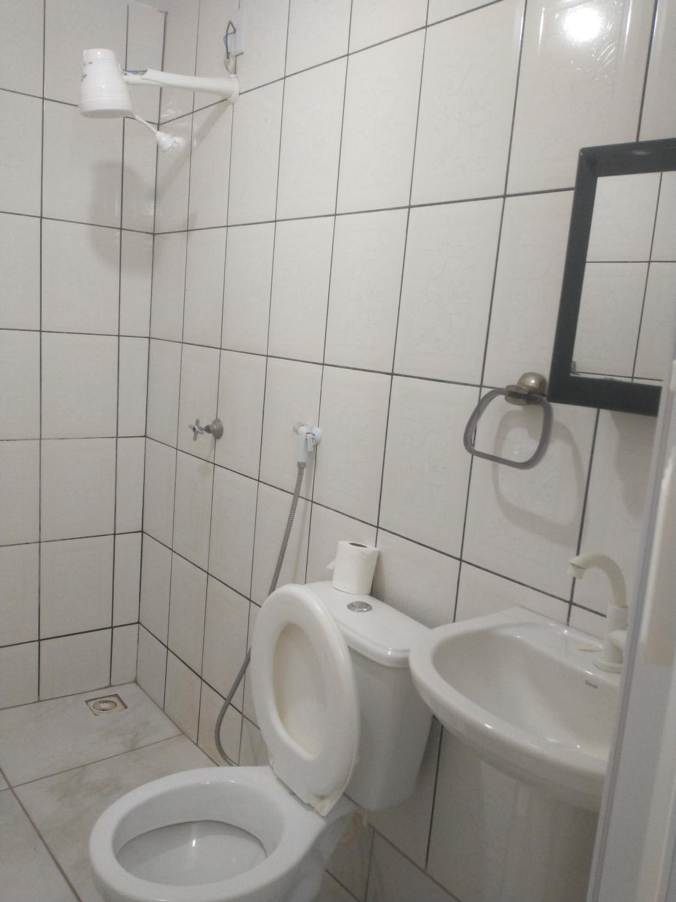 Apartamento 2 Quartos com Garagem e Ar Condicionado próximo do centro 3km