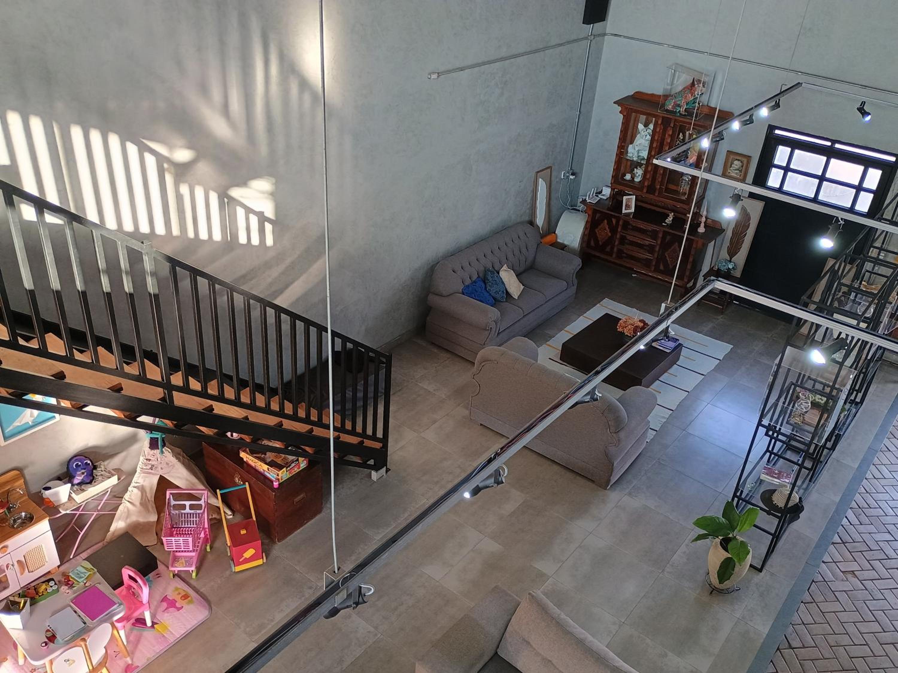 Mi Casa Su Casa