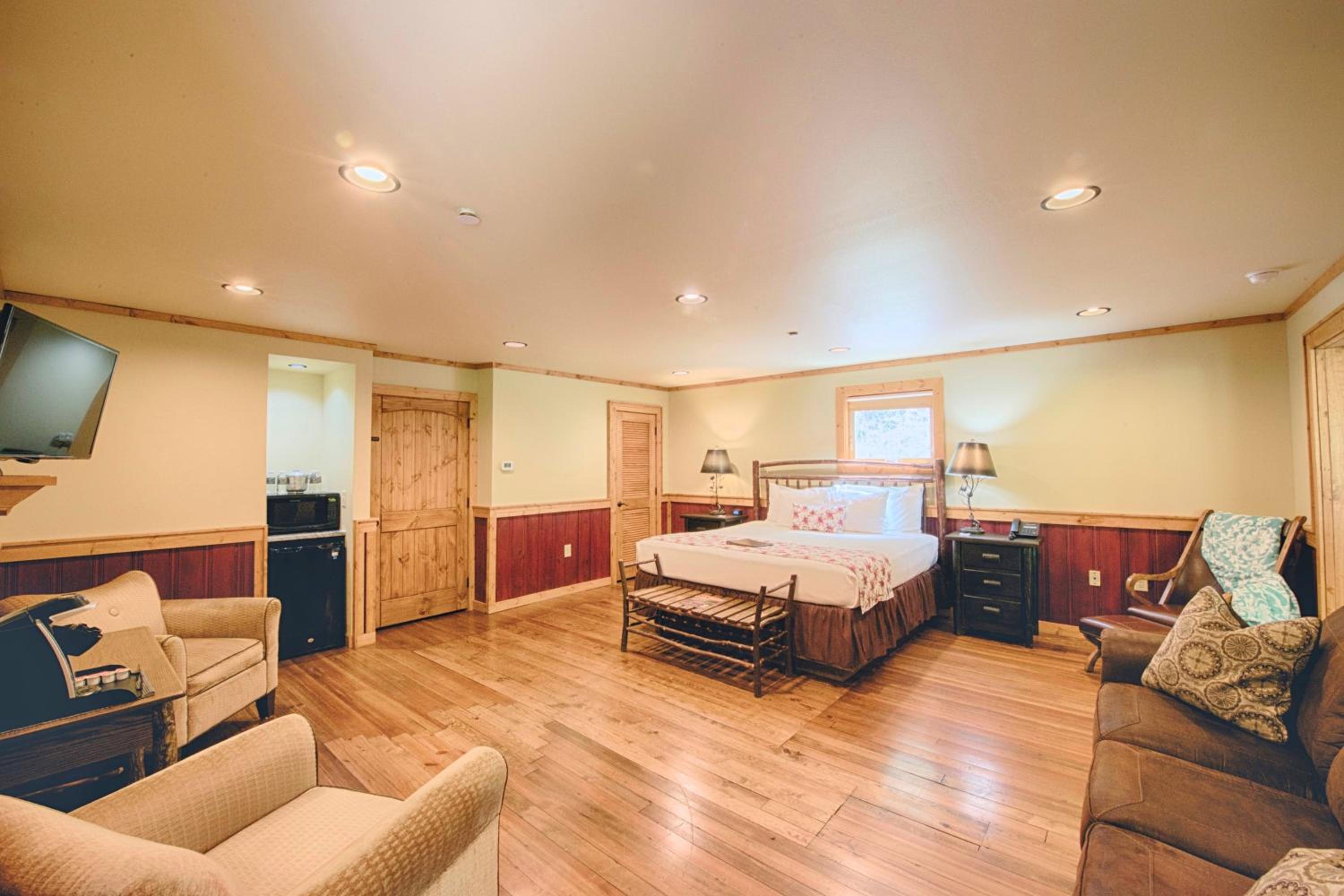 Historic Tapoco Lodge Resort