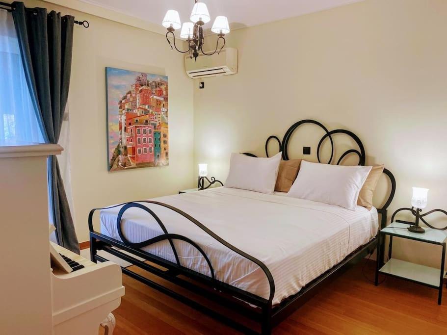 Sarakin's Mansion Luxury Retreat