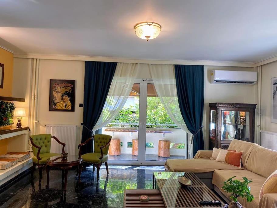 Sarakin's Mansion Luxury Retreat
