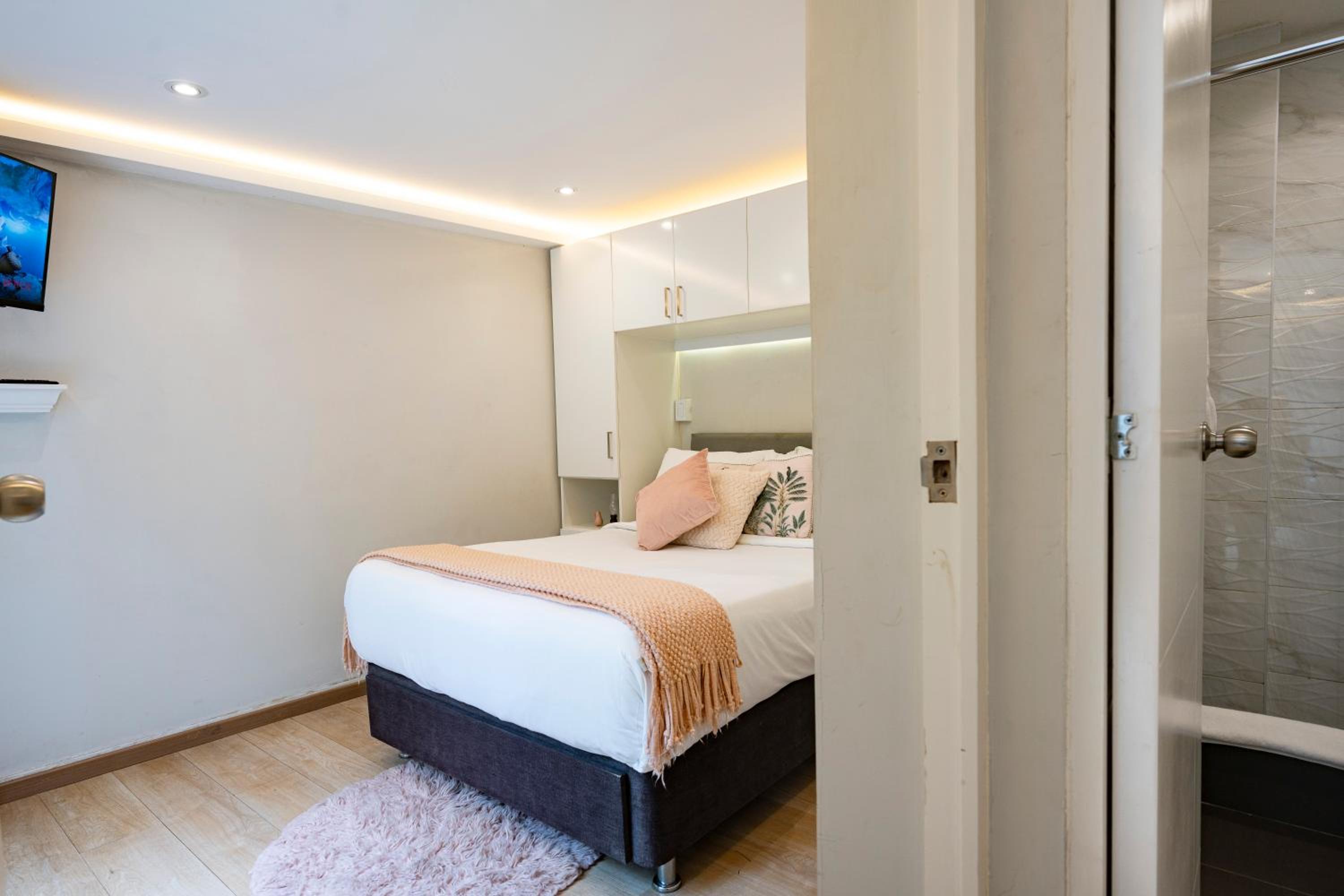 Private Residences by Vibrant