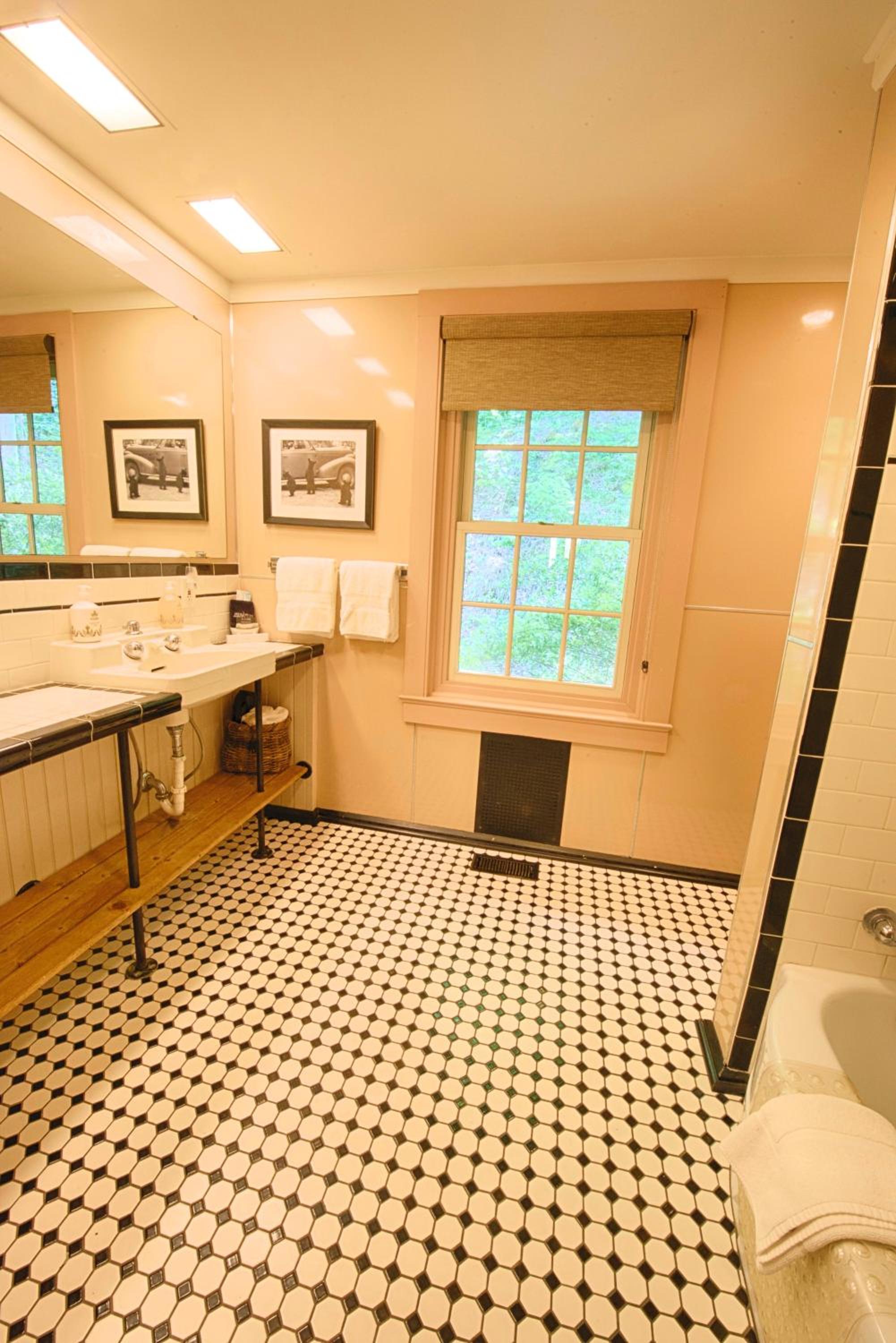 Historic Tapoco Lodge Resort