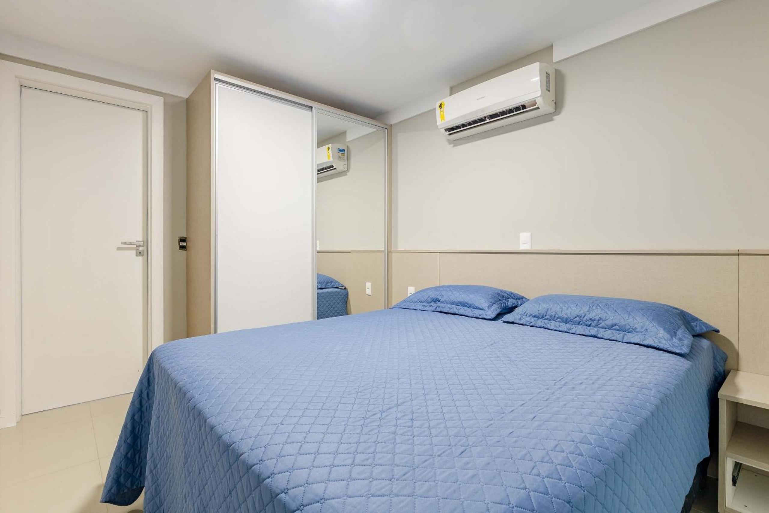 Ampla Cobertura com Vista Mar - Jacuzzi Privativa
