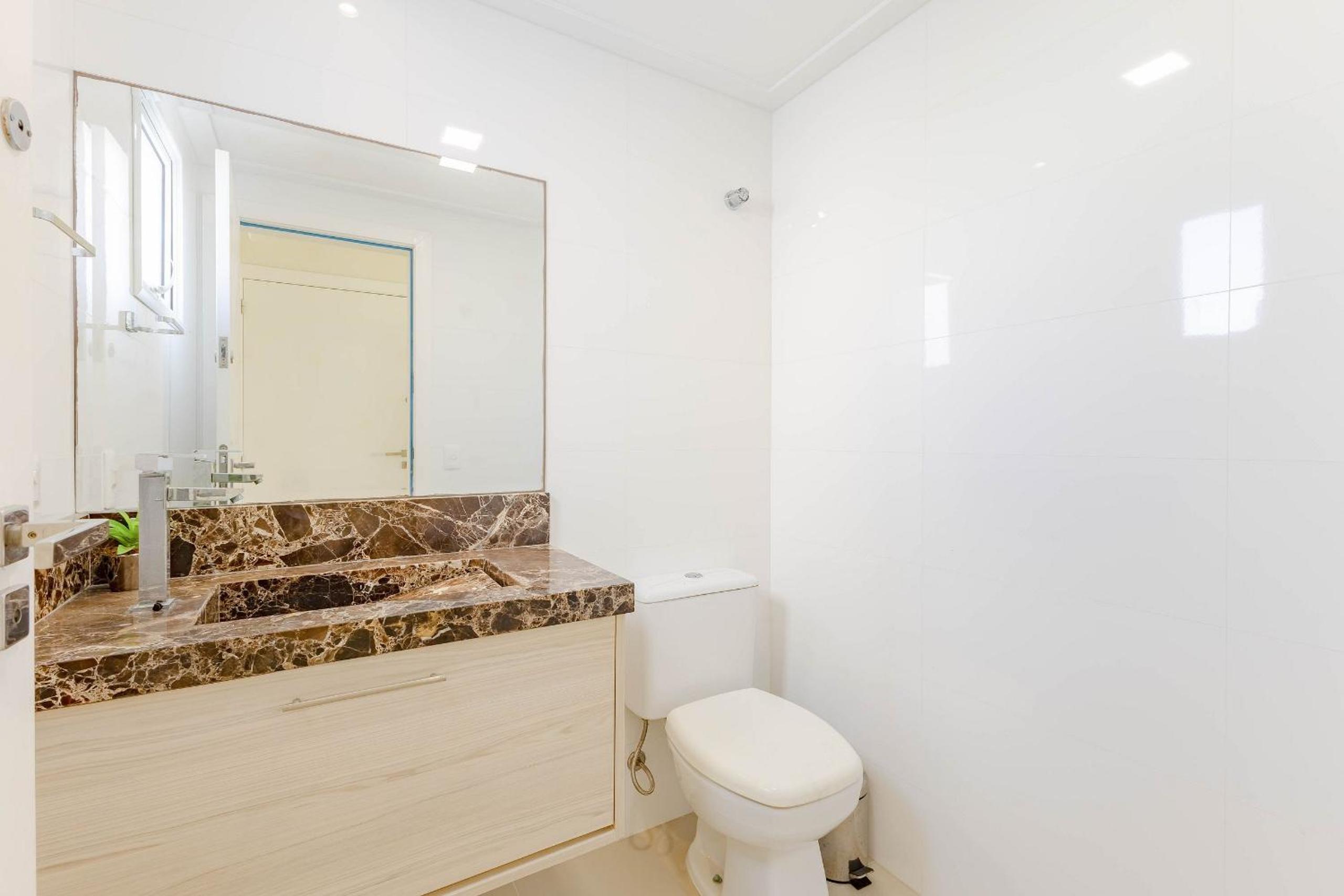 Ampla Cobertura com Vista Mar - Jacuzzi Privativa