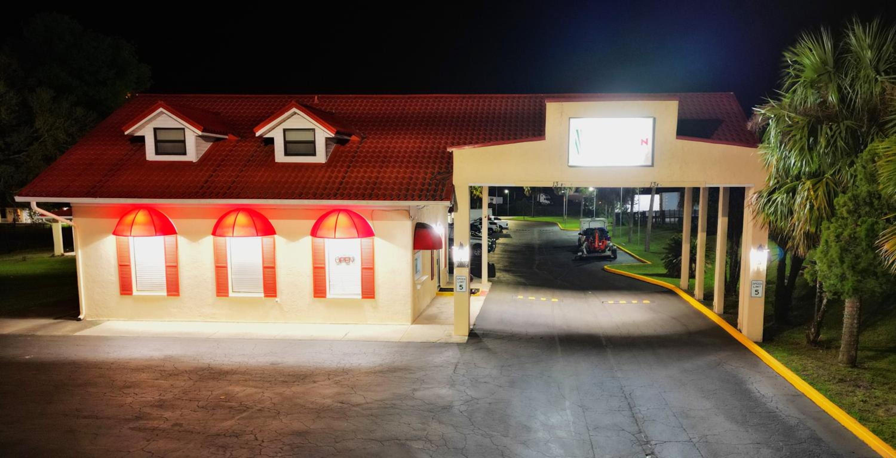 Palms Garden Inn