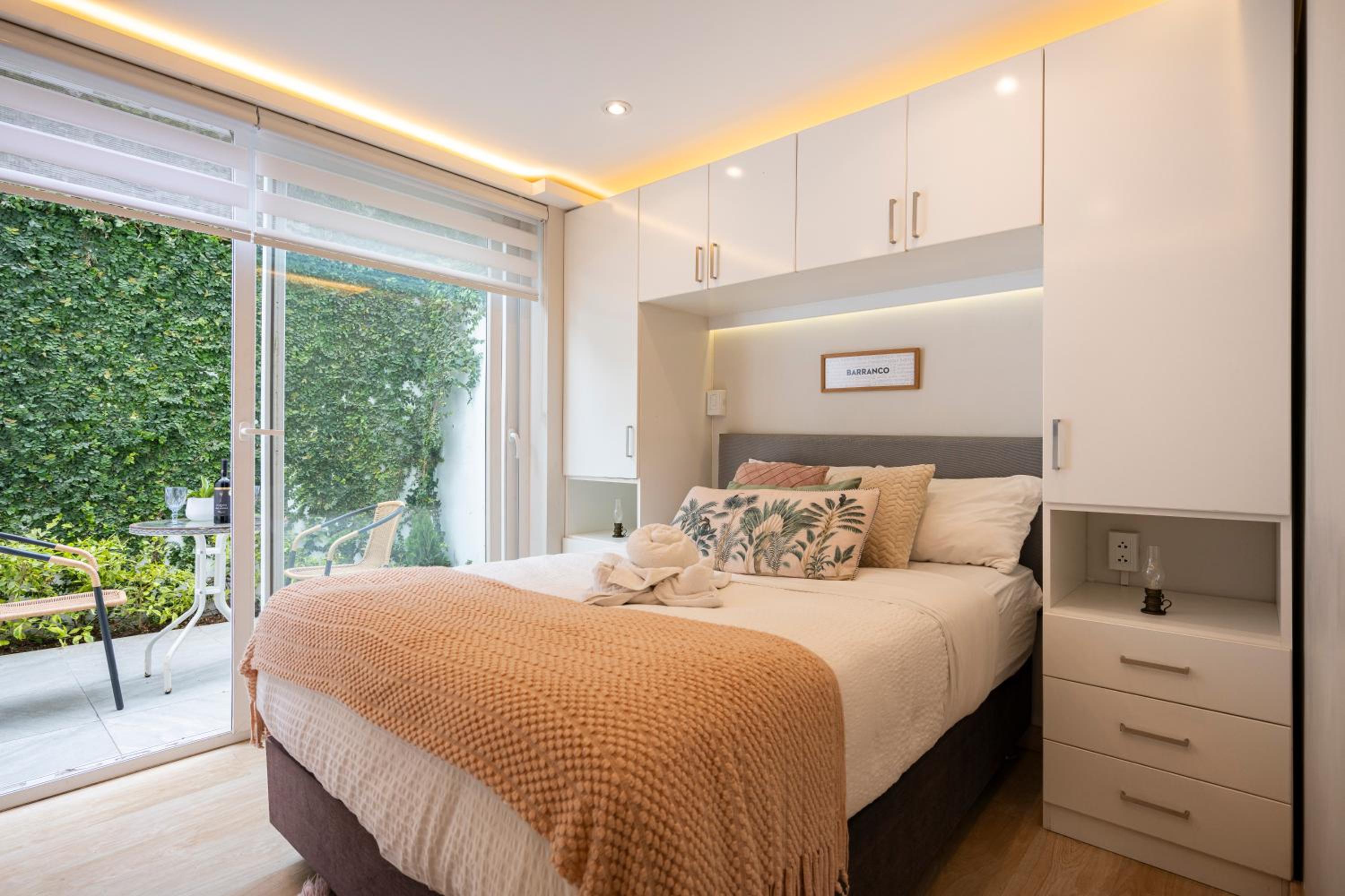 Private Residences by Vibrant