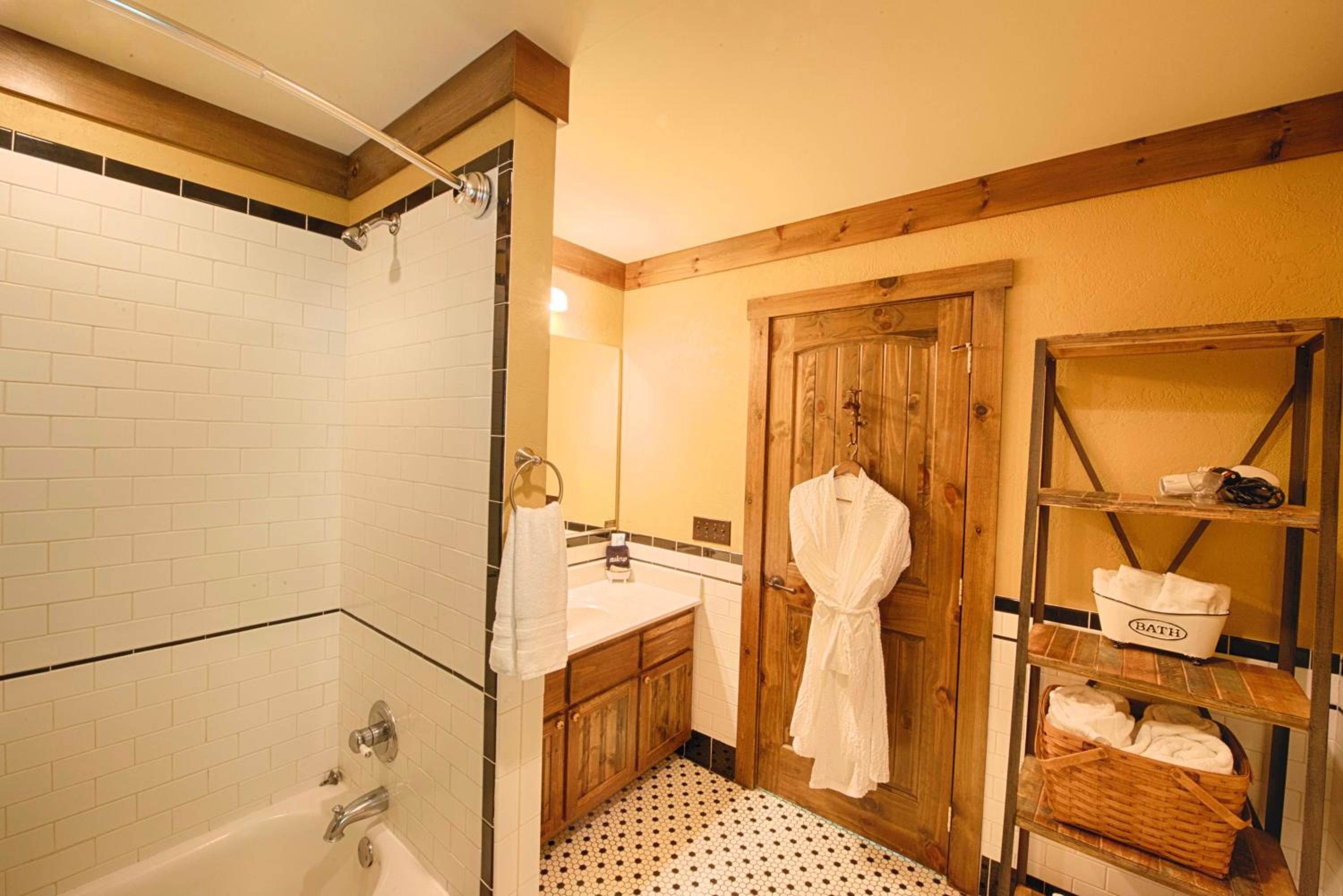 Historic Tapoco Lodge Resort